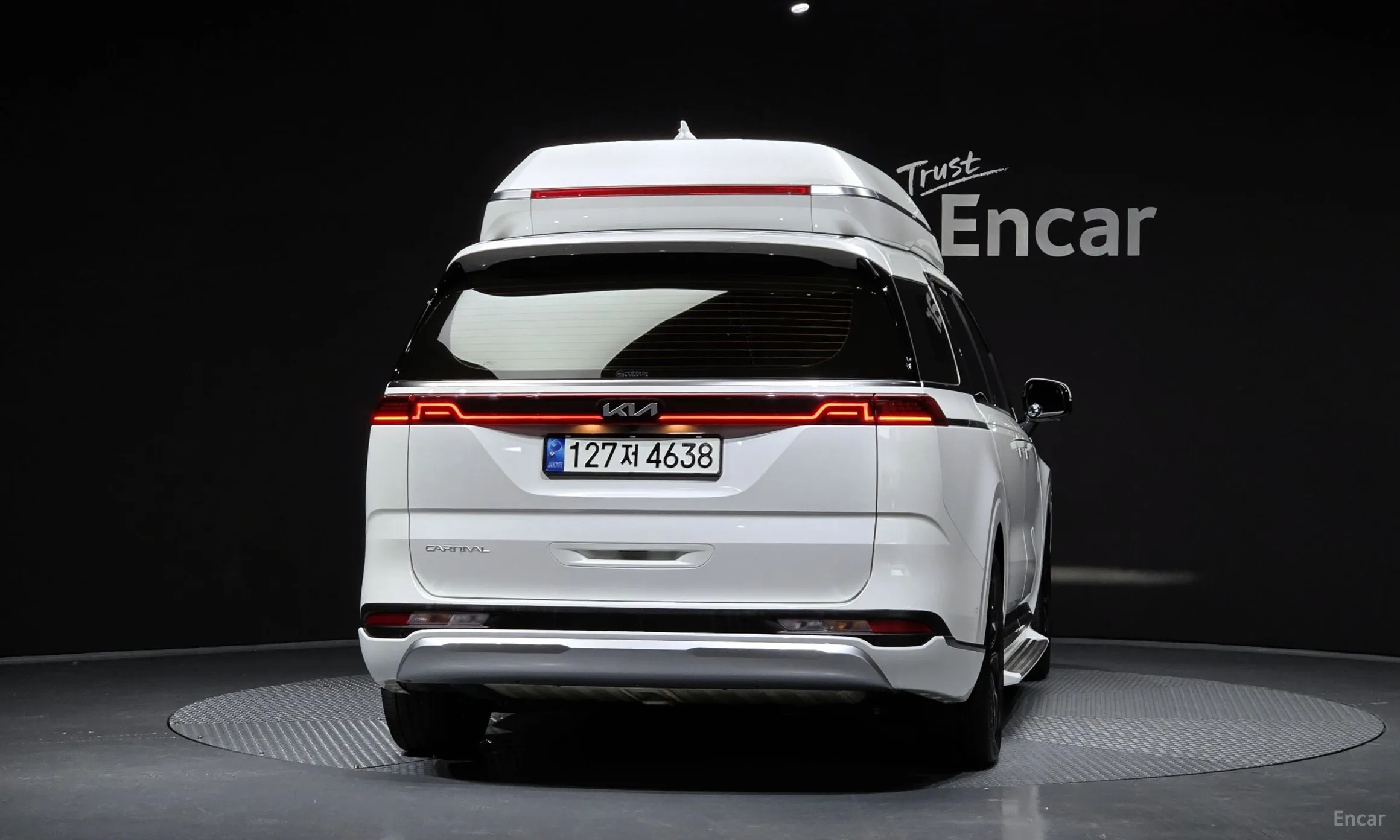 Kia Carnival Gen 4 превью 4