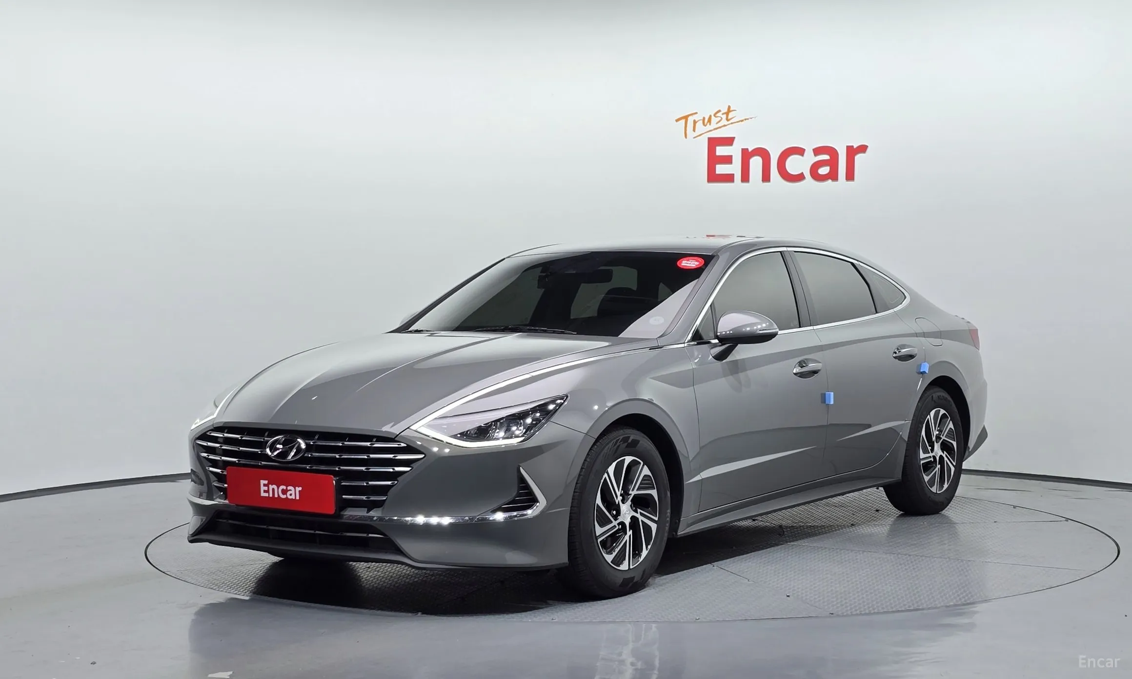 Sonata Hybrid (DN8)