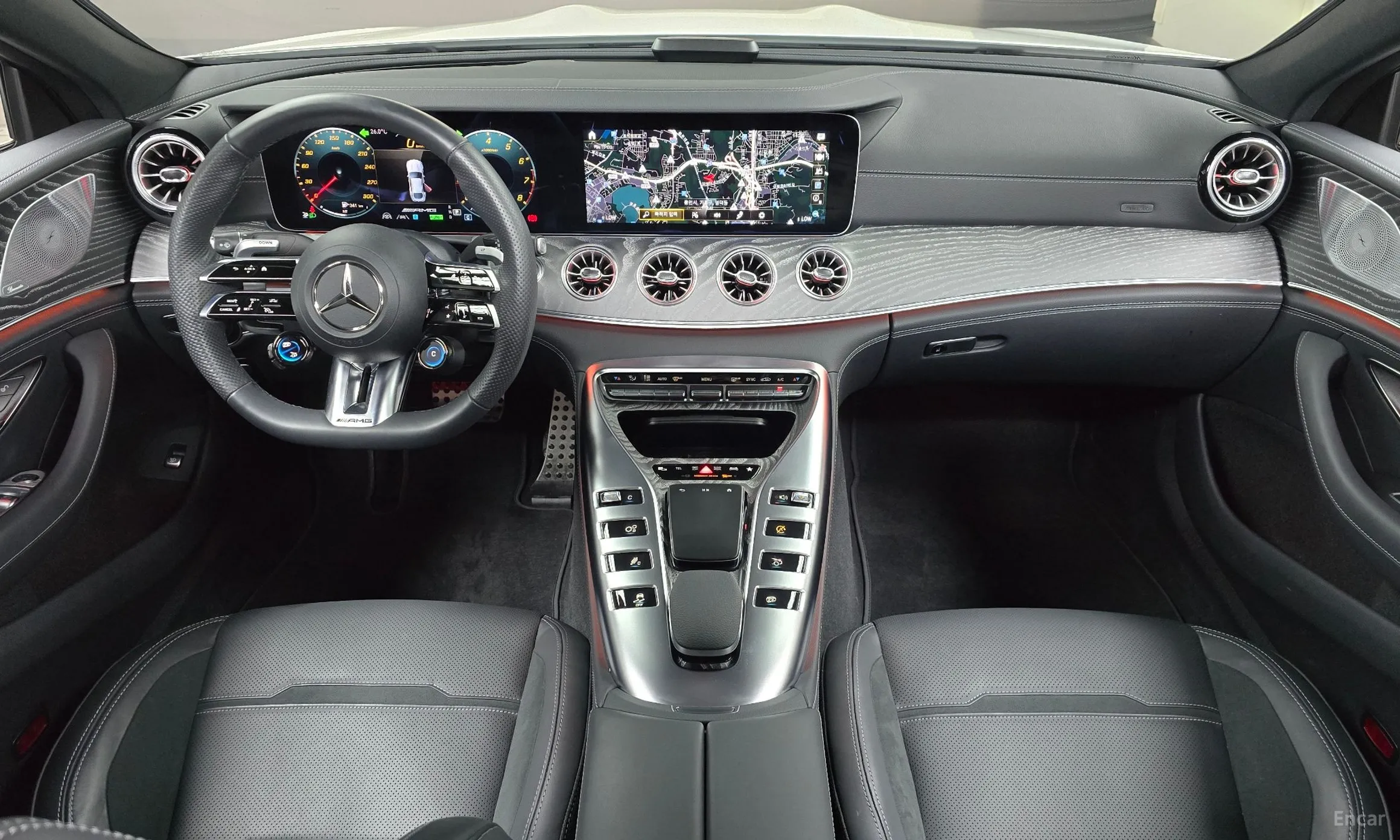 Mercedes Benz AMG GT превью 4
