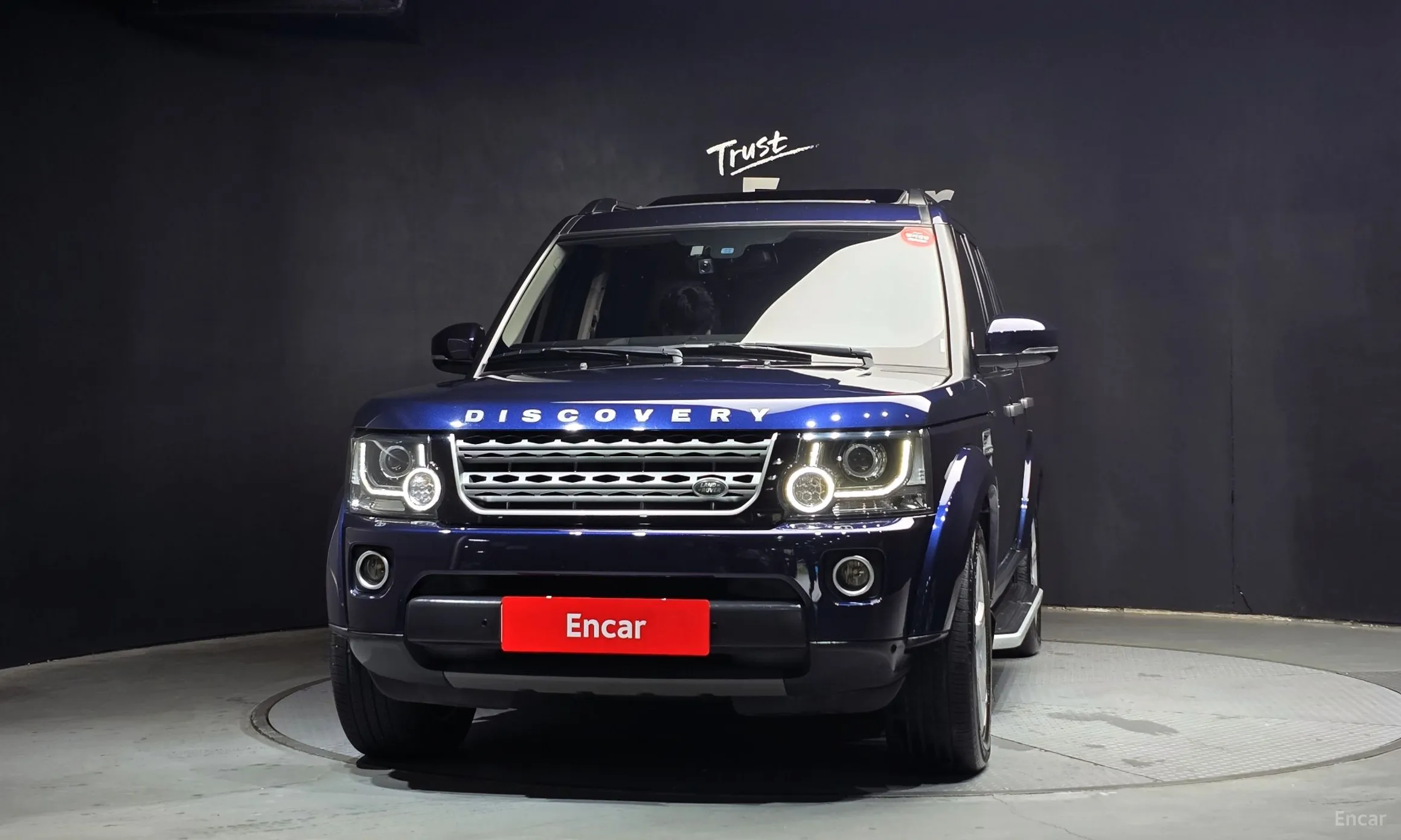 Land Rover Discovery 4 превью 2