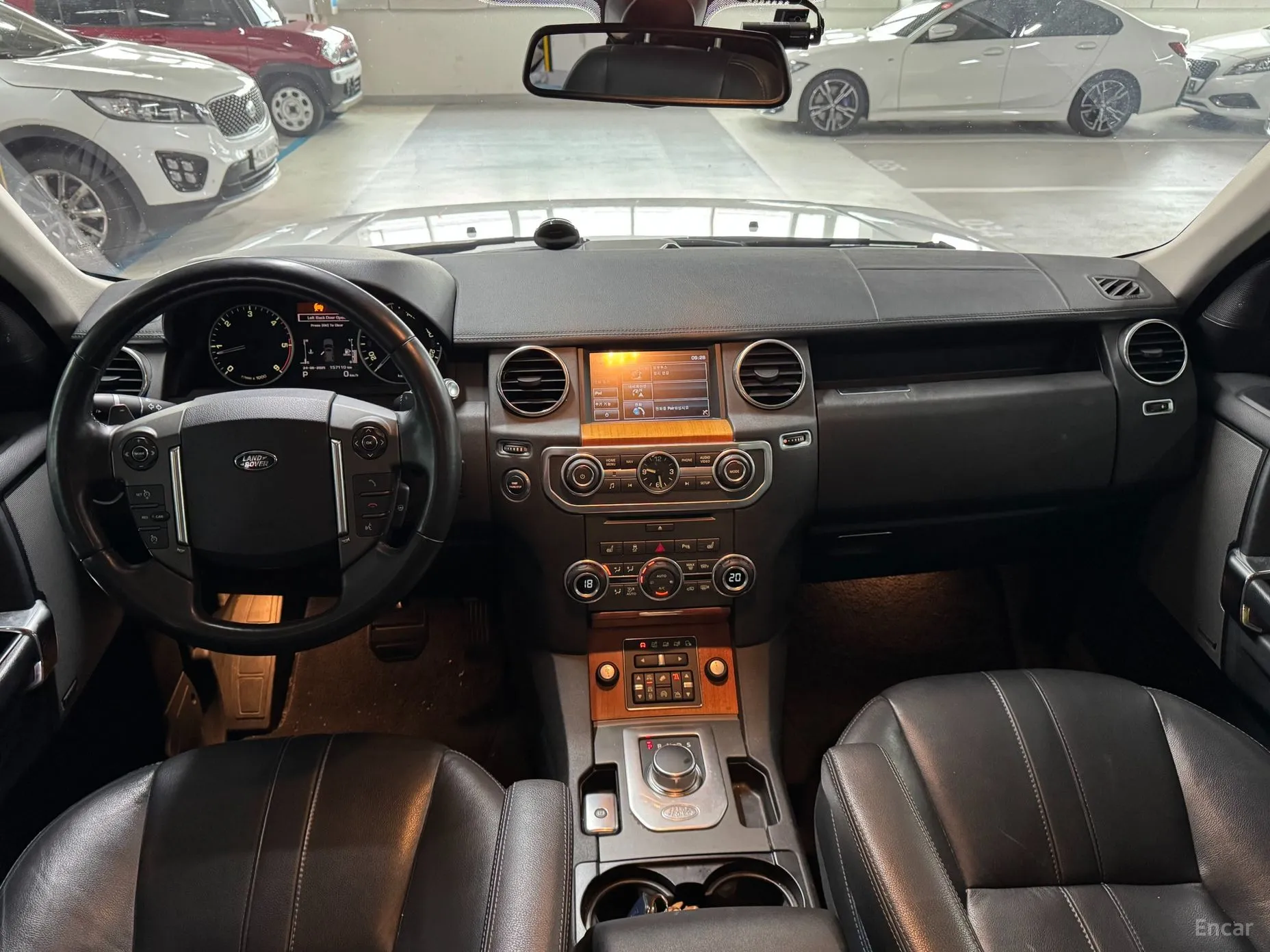 Land Rover Discovery 4 превью 4
