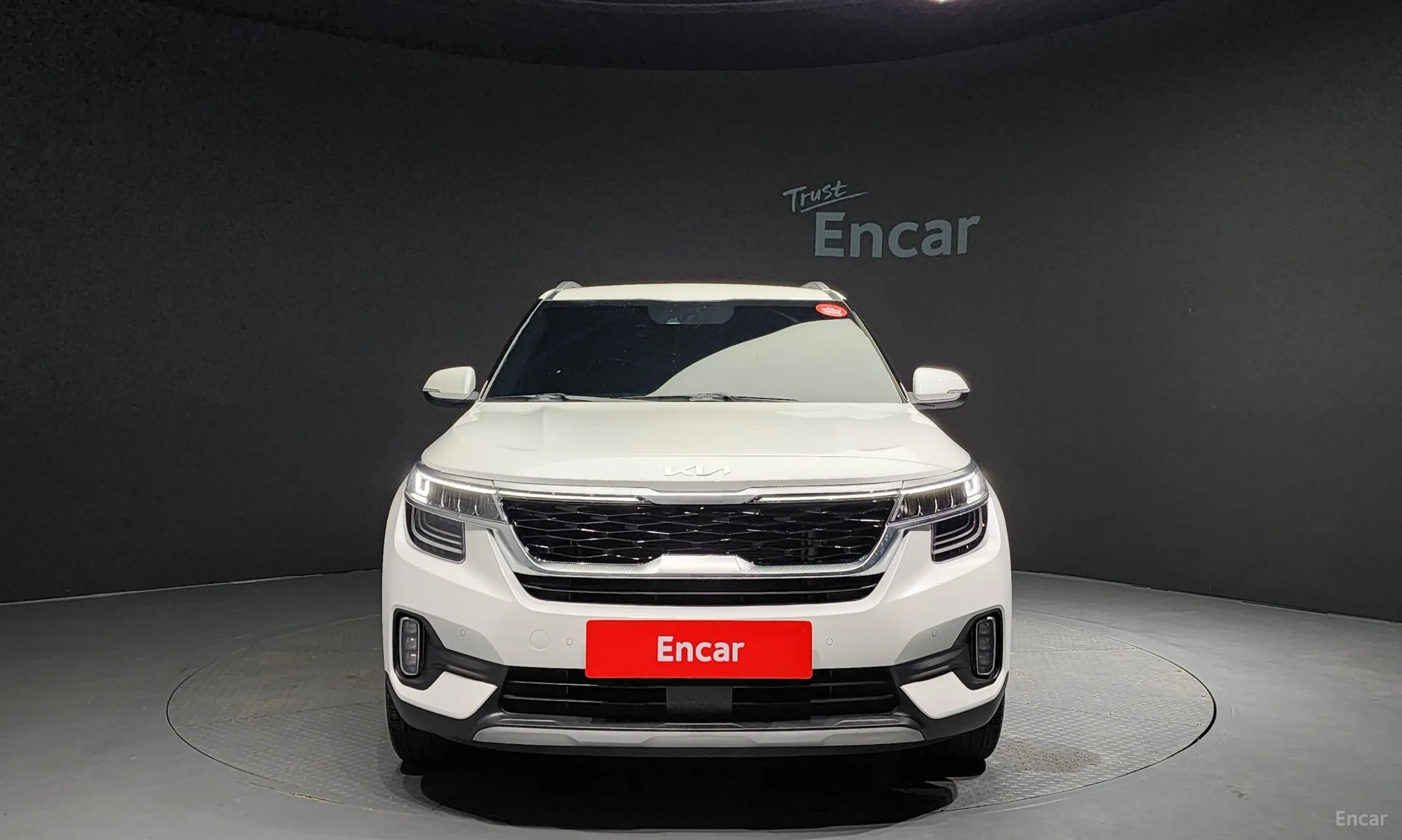Kia Seltos превью 2