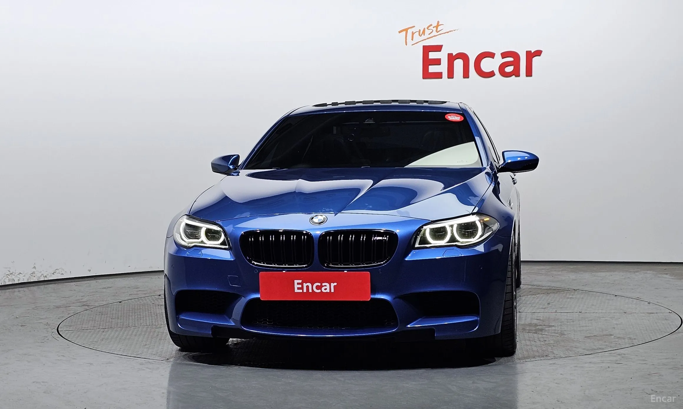 BMW M5 (F10)