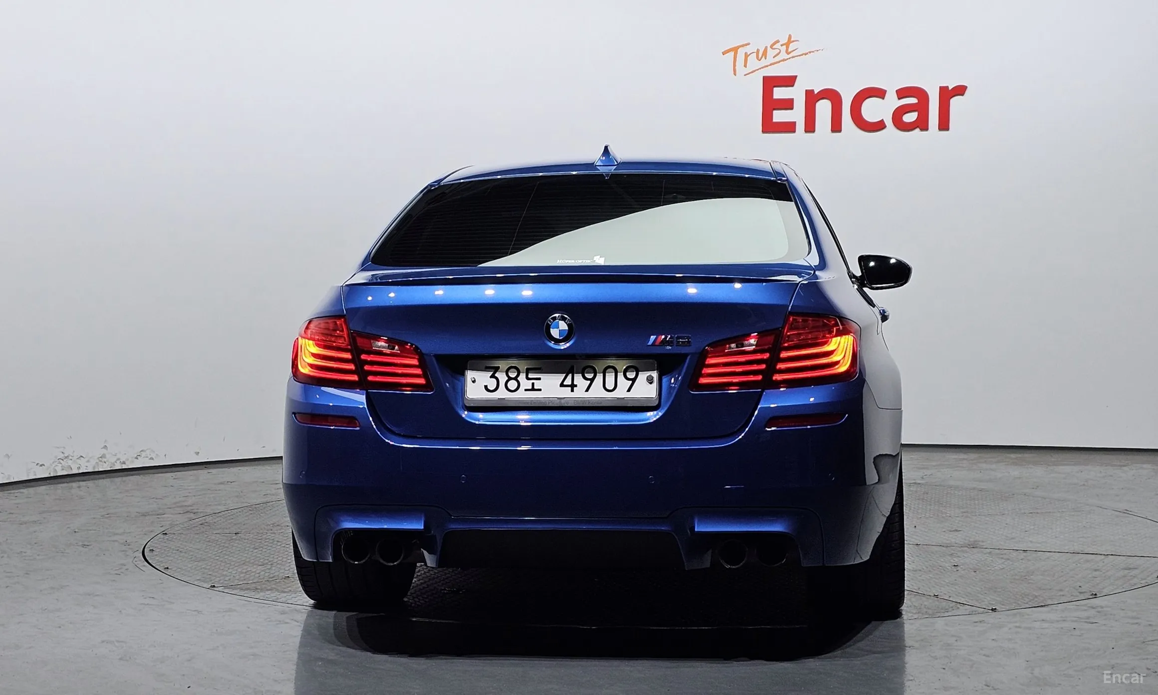 BMW M5 (F10) превью 3