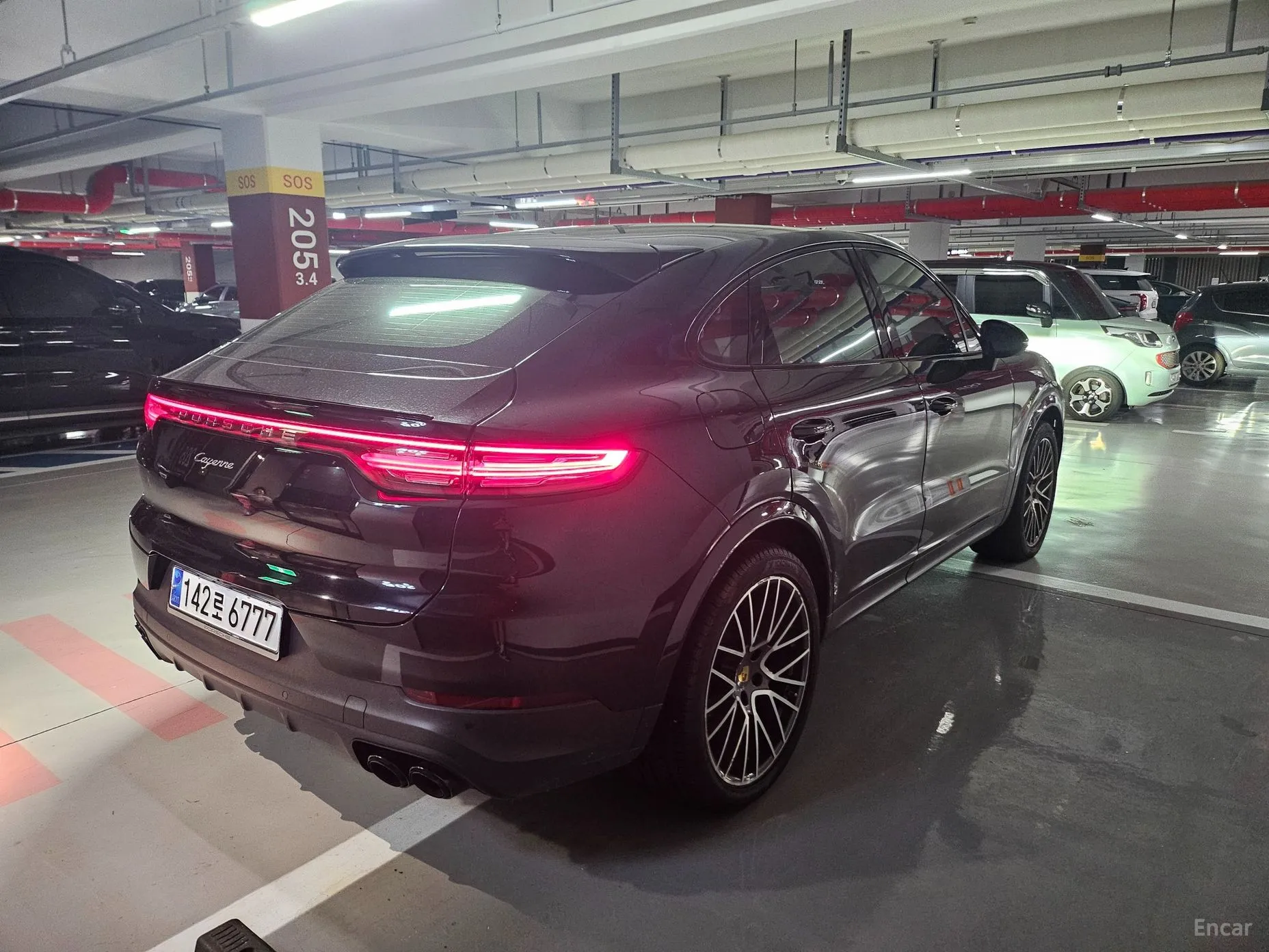Porsche Cayenne (PO536) превью 3