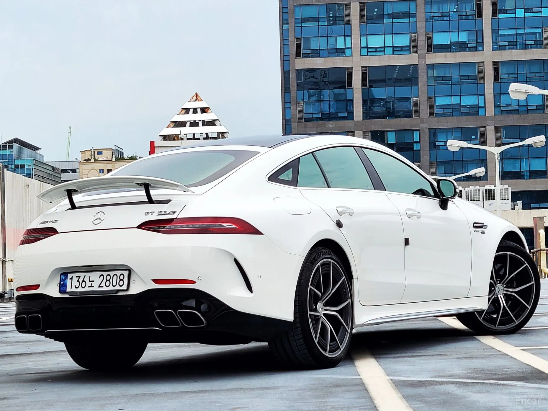 Mercedes Benz AMG GT превью 4