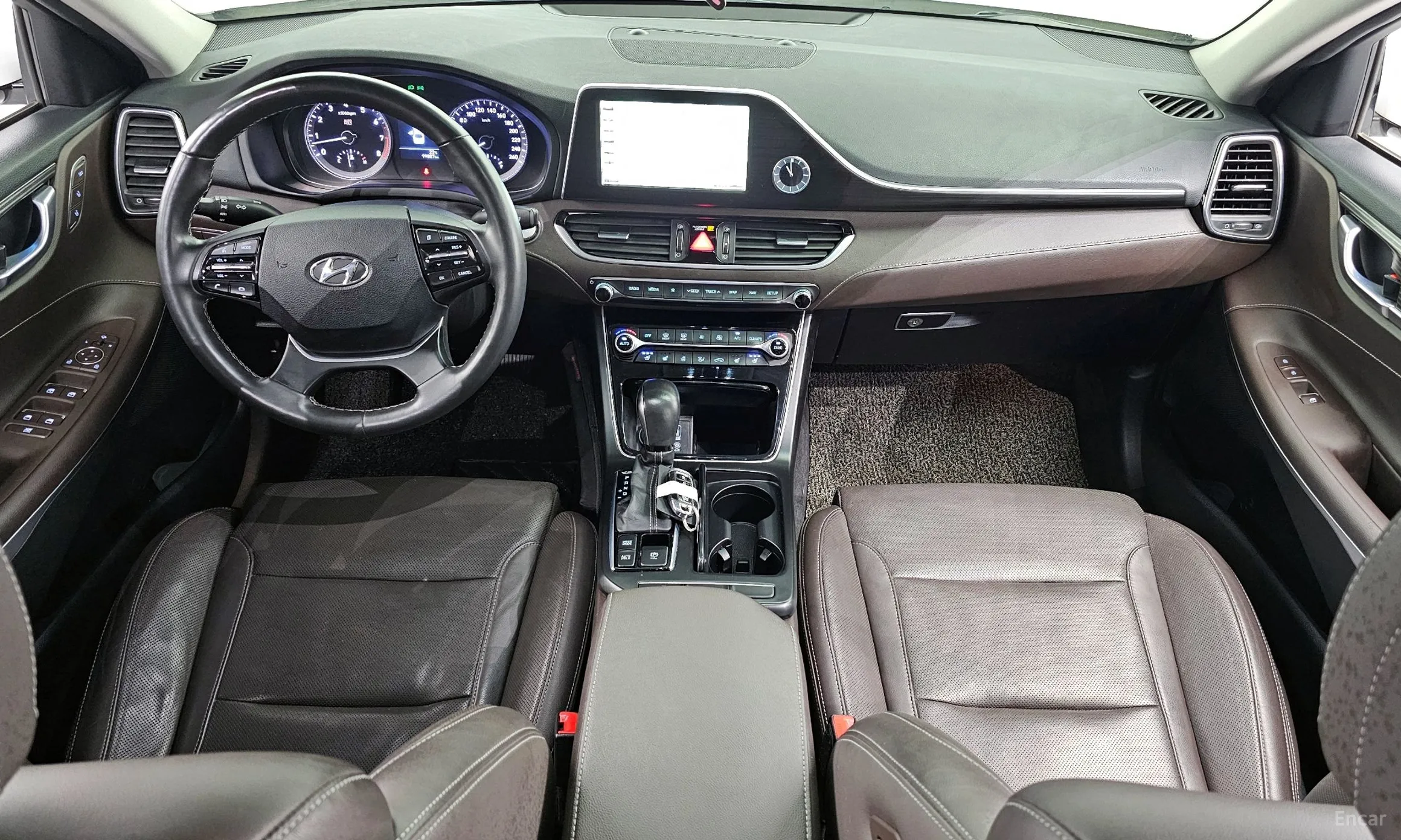 Hyundai Grandeur IG превью 4
