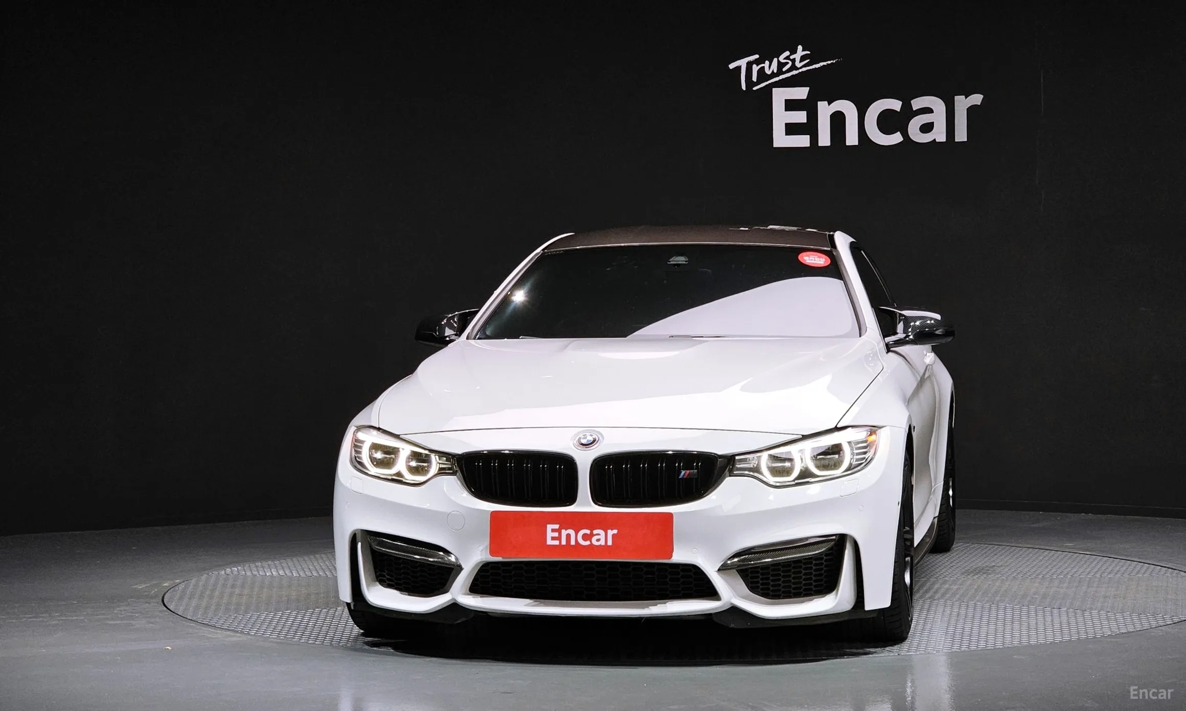 BMW M4 (F82)