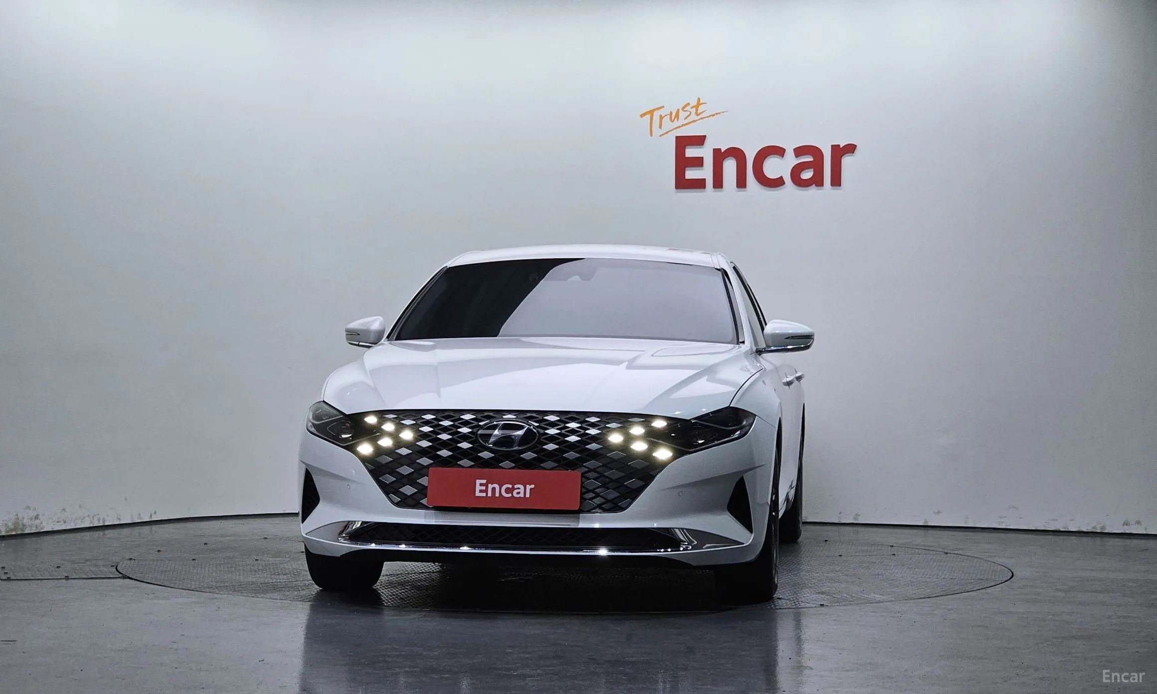 Hyundai Grandeur IG превью 2