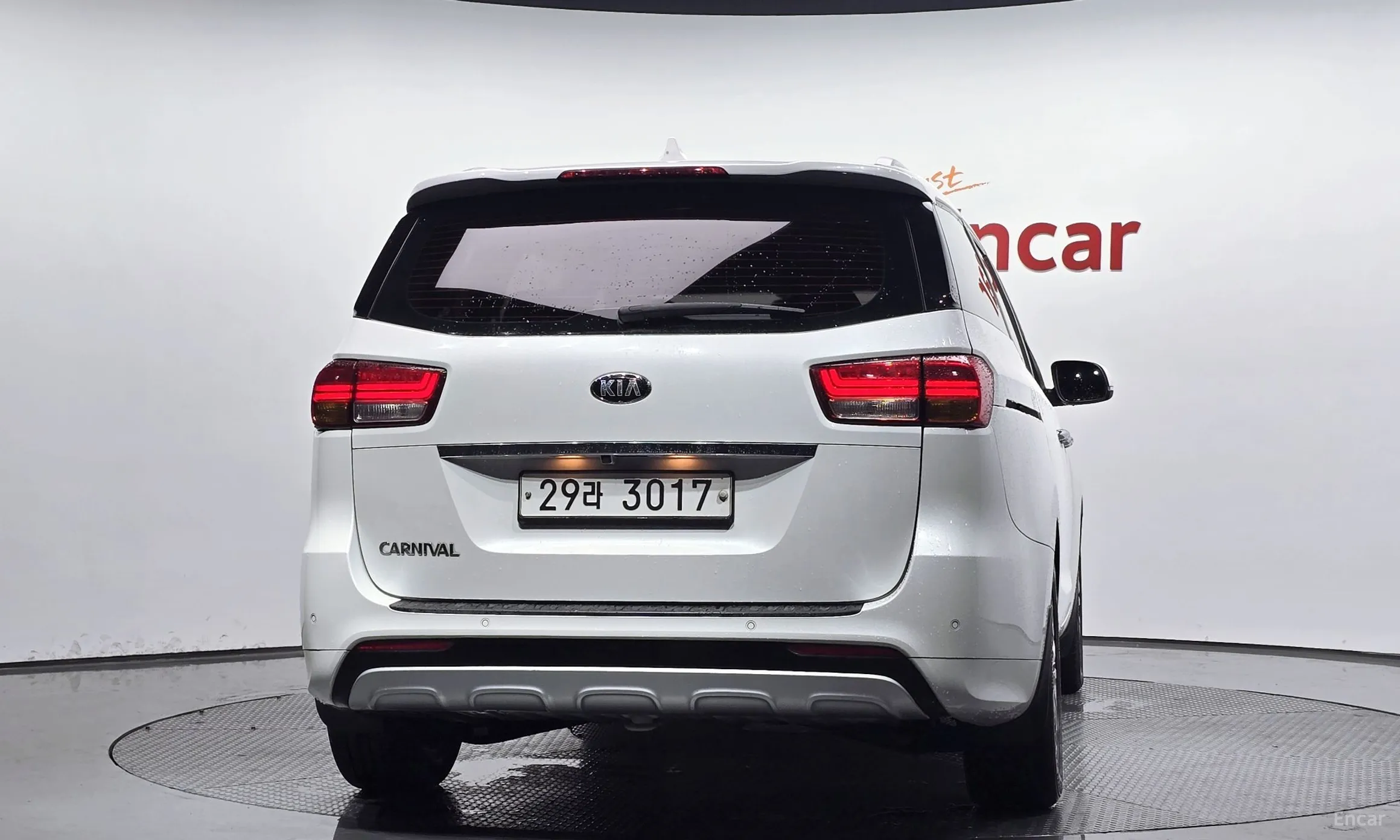 Kia Carnival превью 3