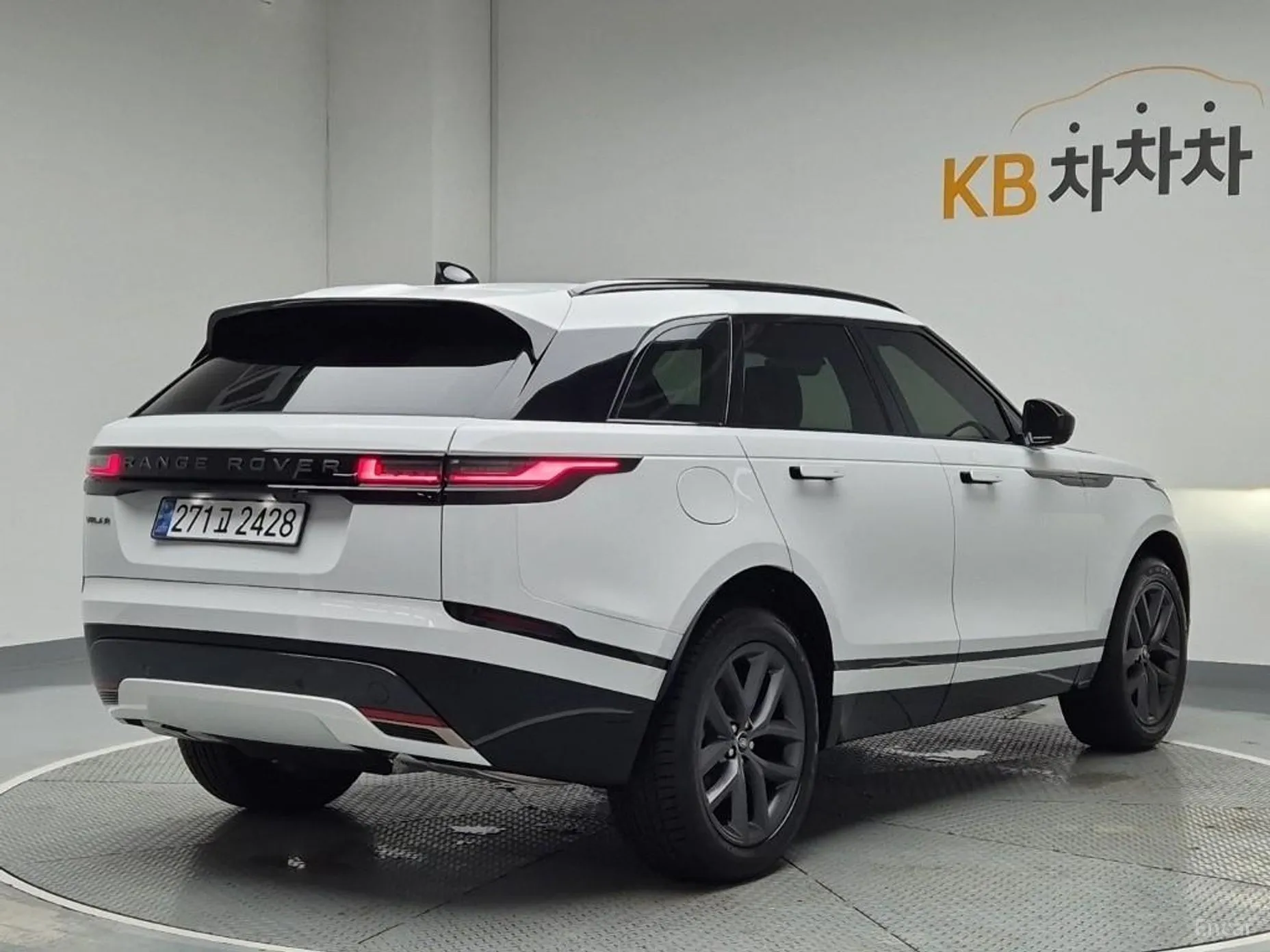 Land Rover Range Rover Bella превью 2
