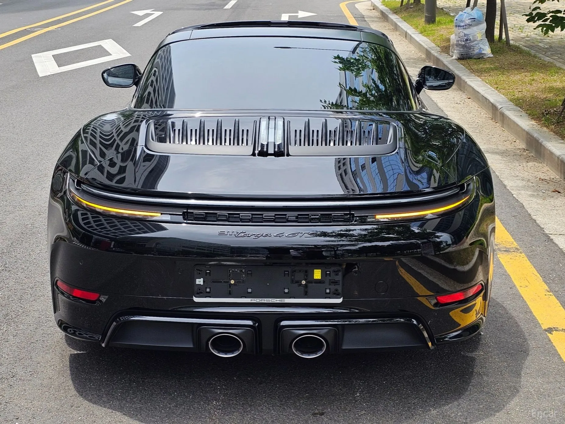 Porsche 911 (992) превью 2