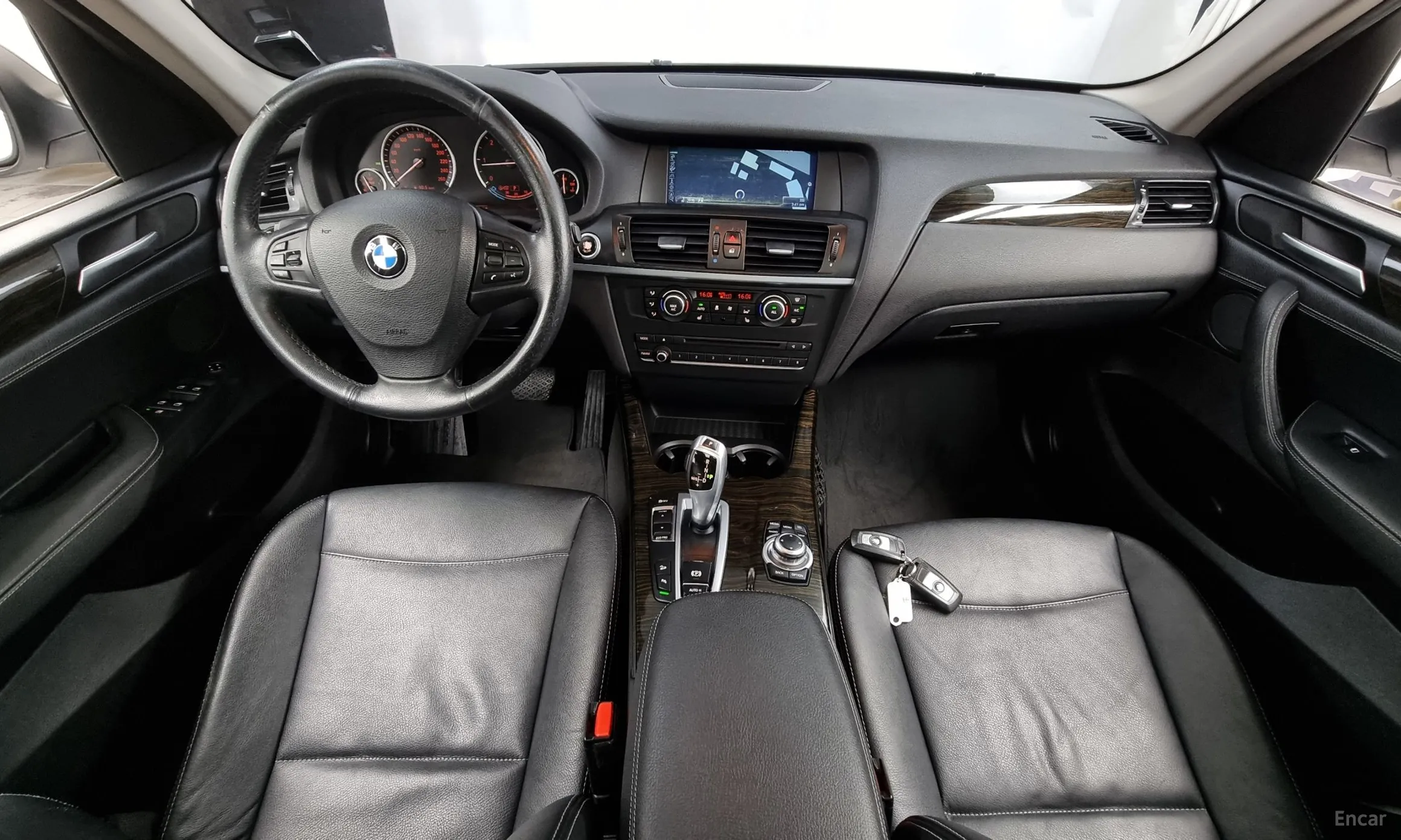 BMW X3 (F25) превью 4