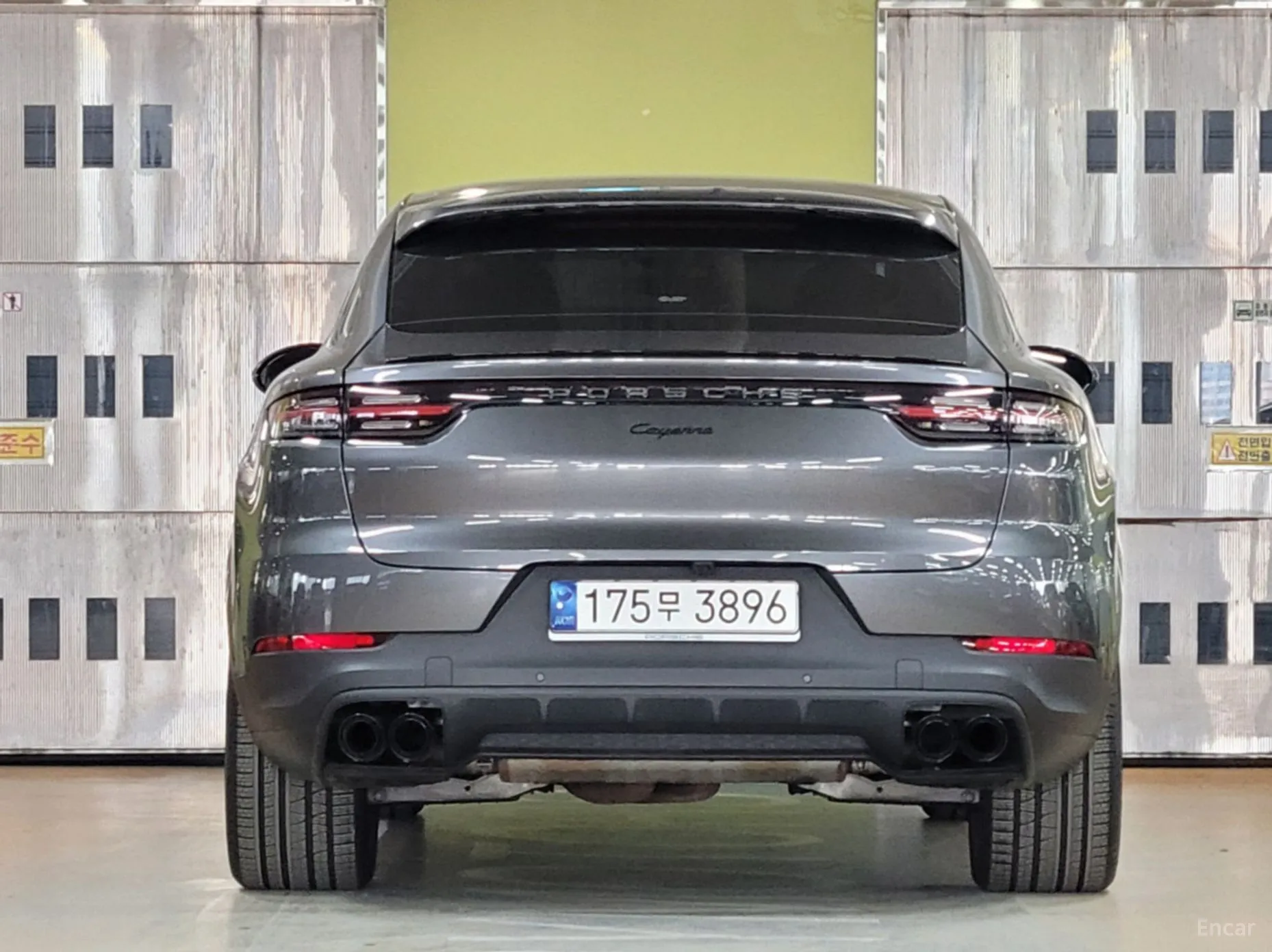 Porsche Cayenne (PO536) превью 3