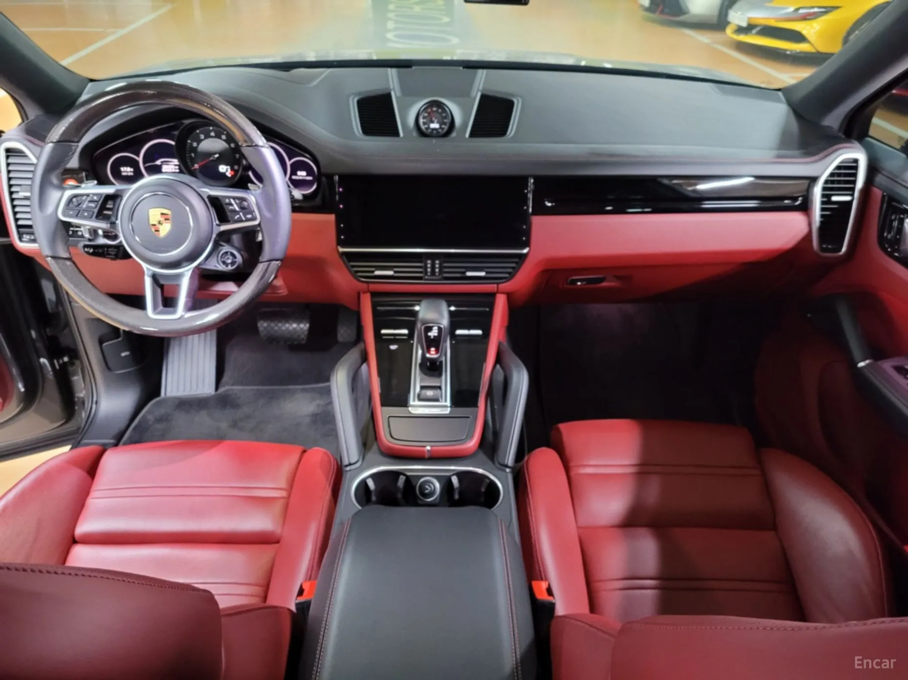 Porsche Cayenne (PO536) превью 4