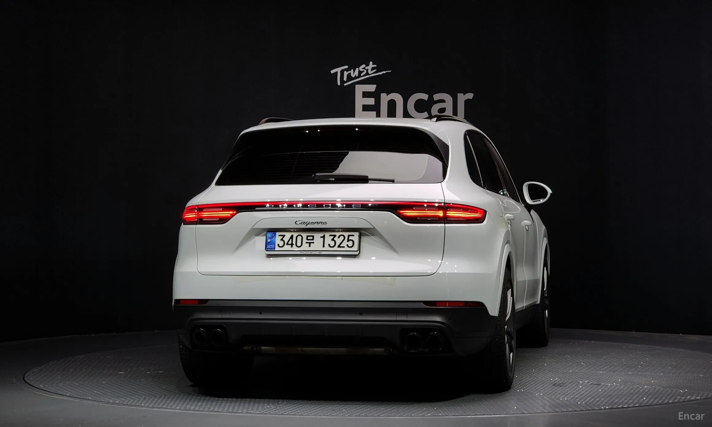 Porsche Cayenne (PO536) превью 3