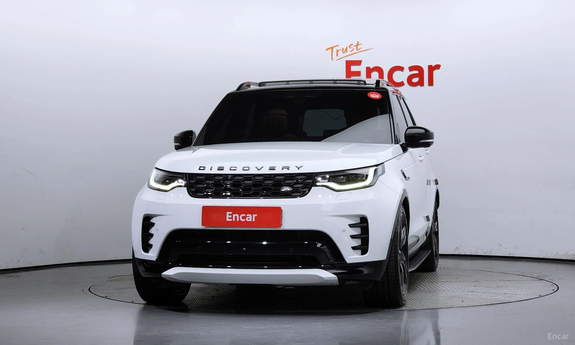 Land Rover Discovery 5 превью 2