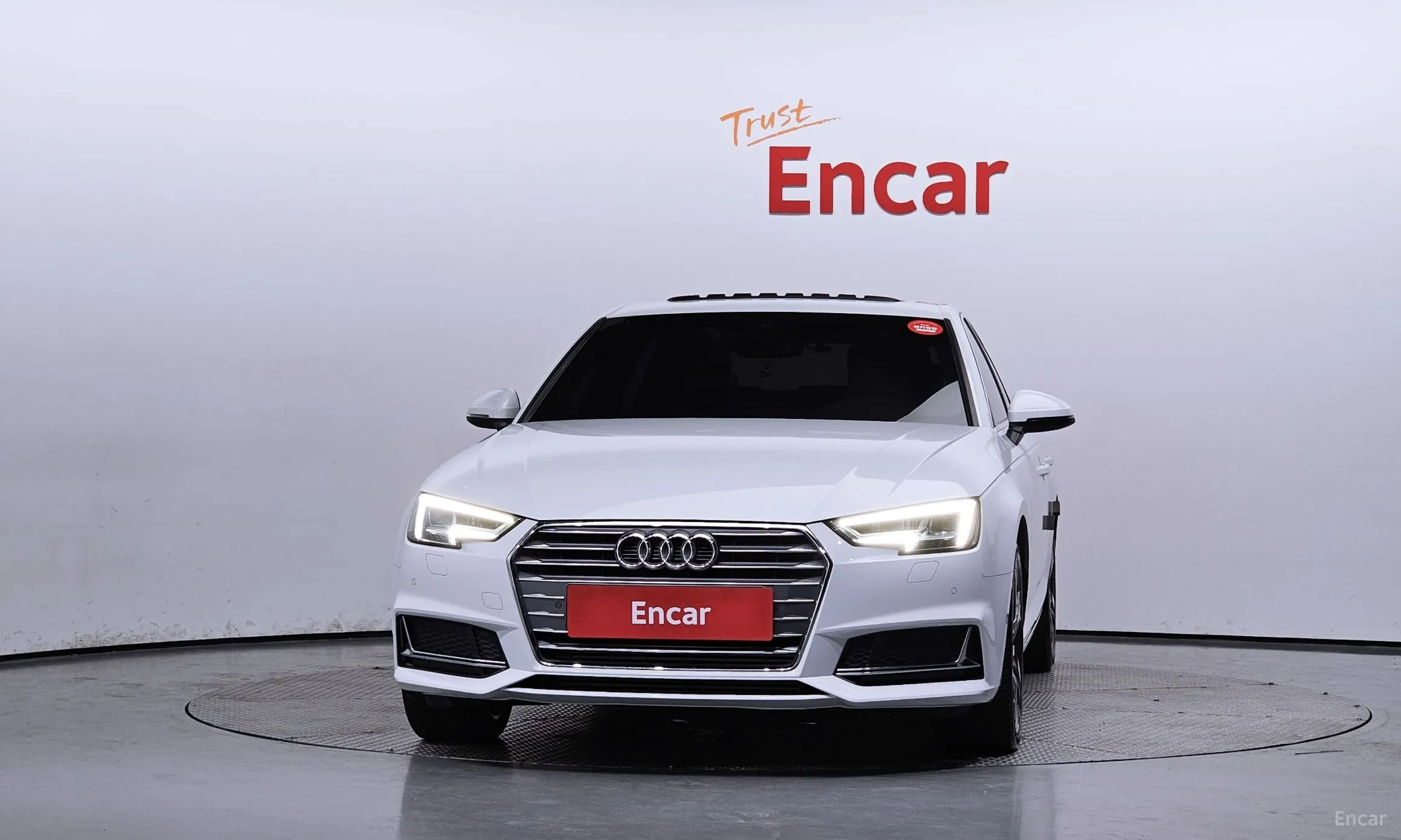 Audi A4 (B9)