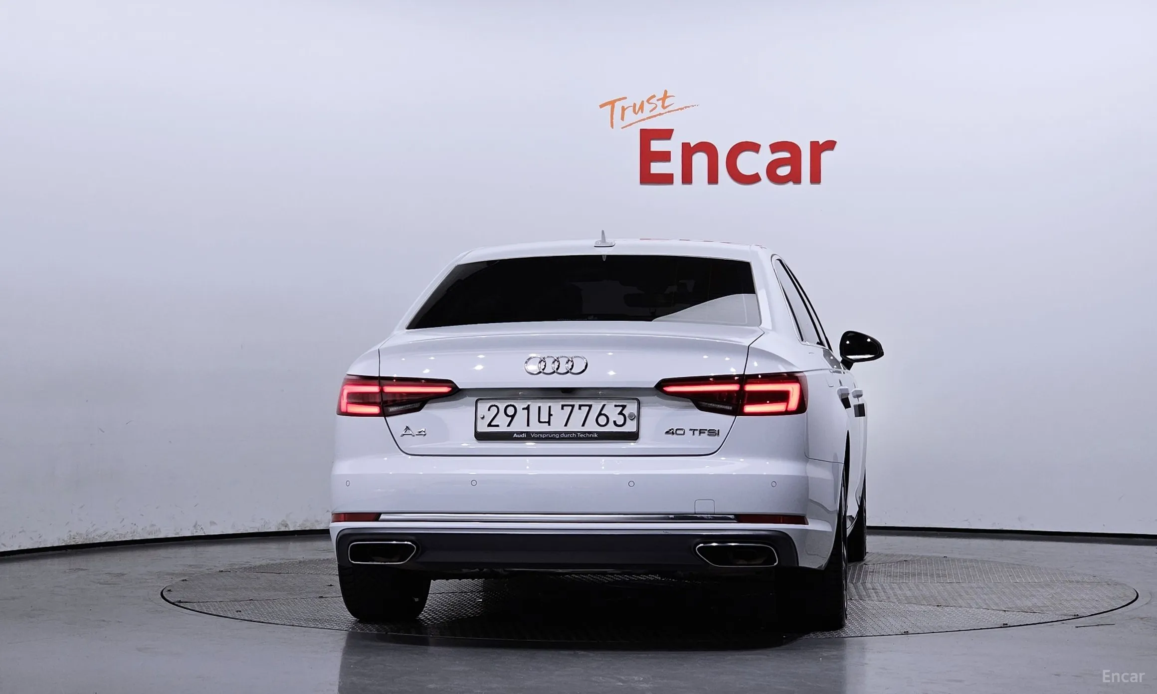 Audi A4 (B9) превью 3