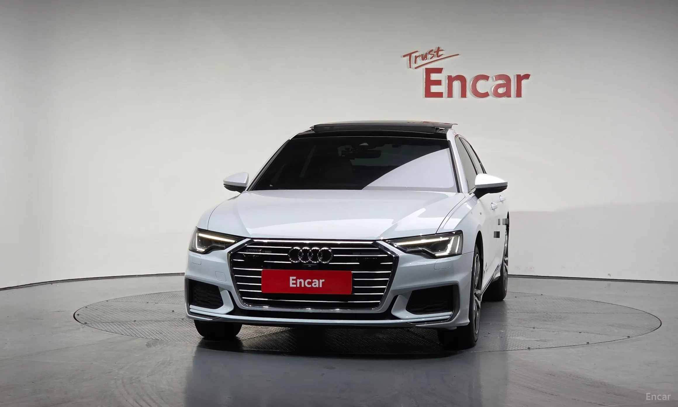 Audi A6 (C8) превью 2