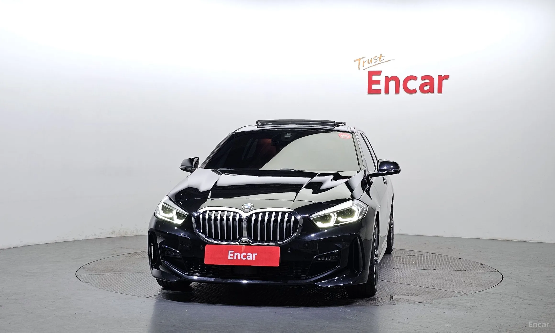 BMW 1 Series (F40) превью 2