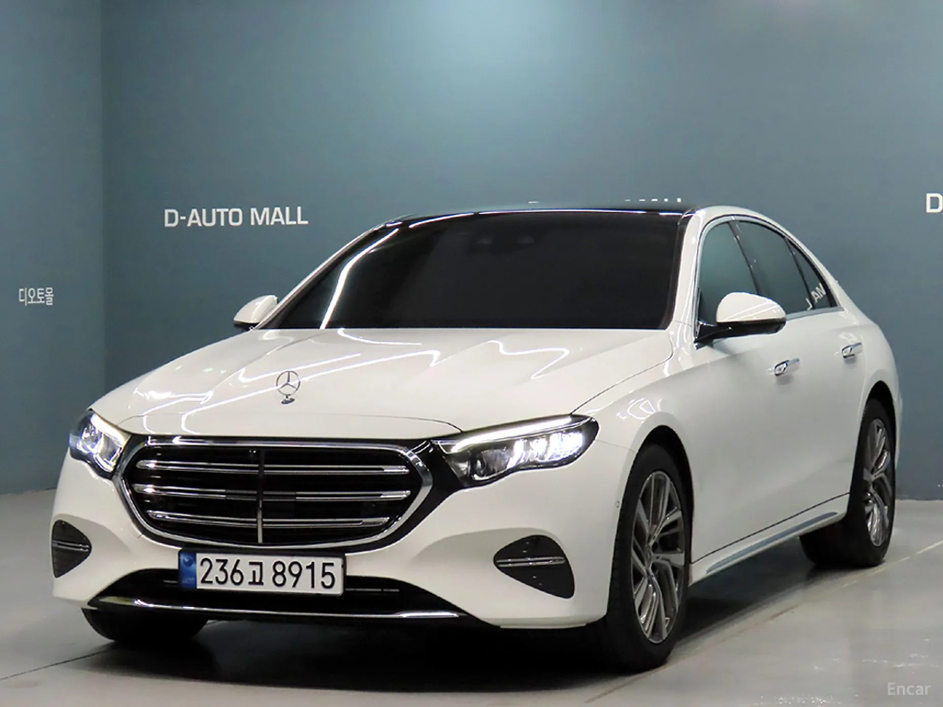 E-Class W214