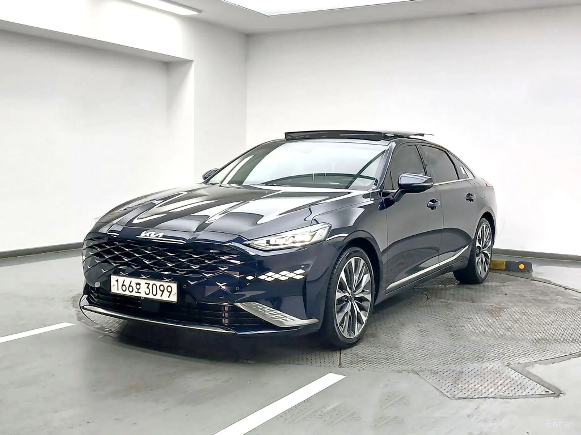 Kia K8