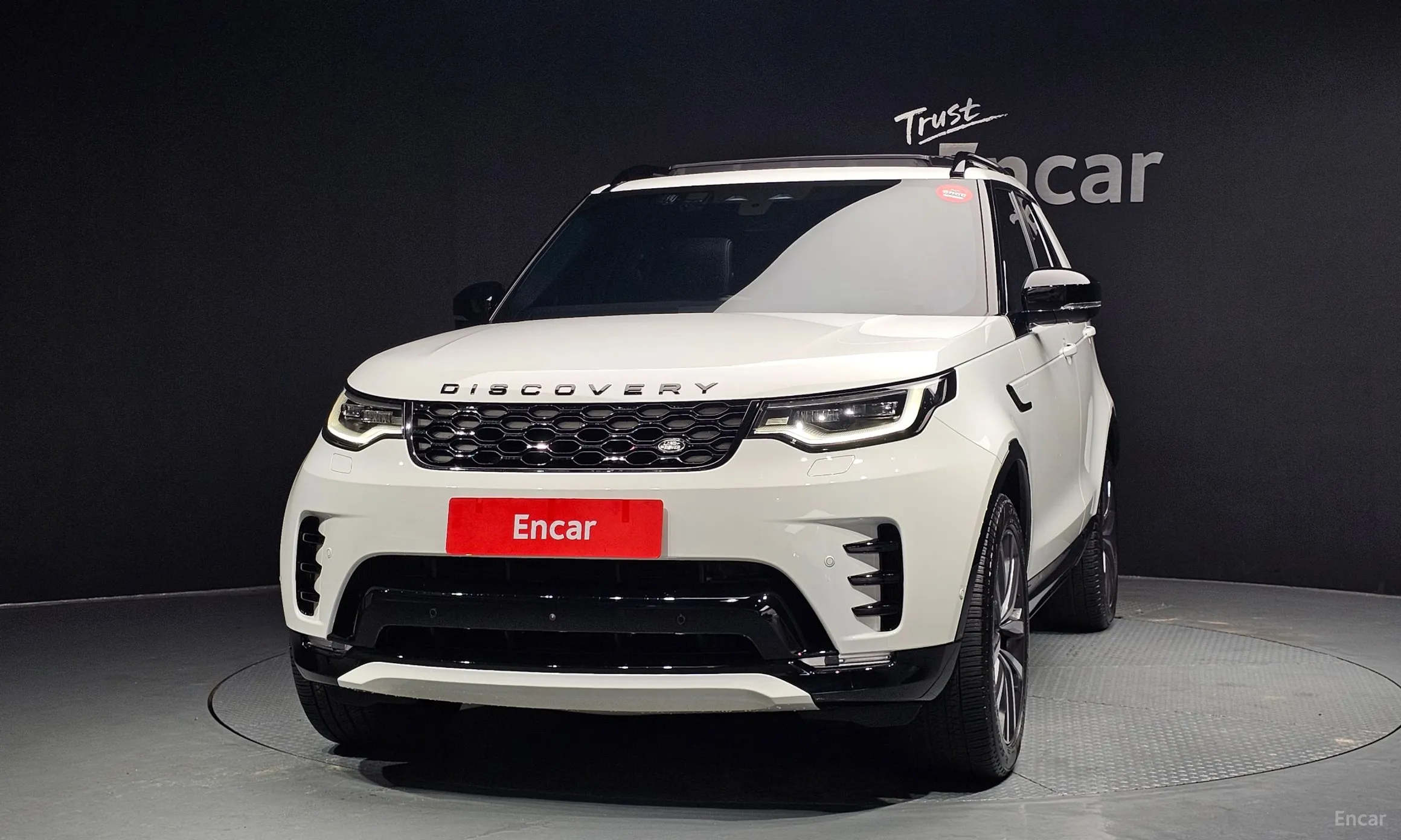 Land Rover Discovery 5 превью 2
