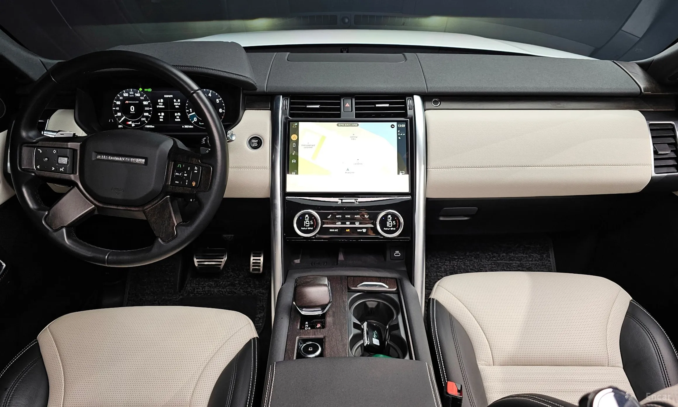 Land Rover Discovery 5 превью 4