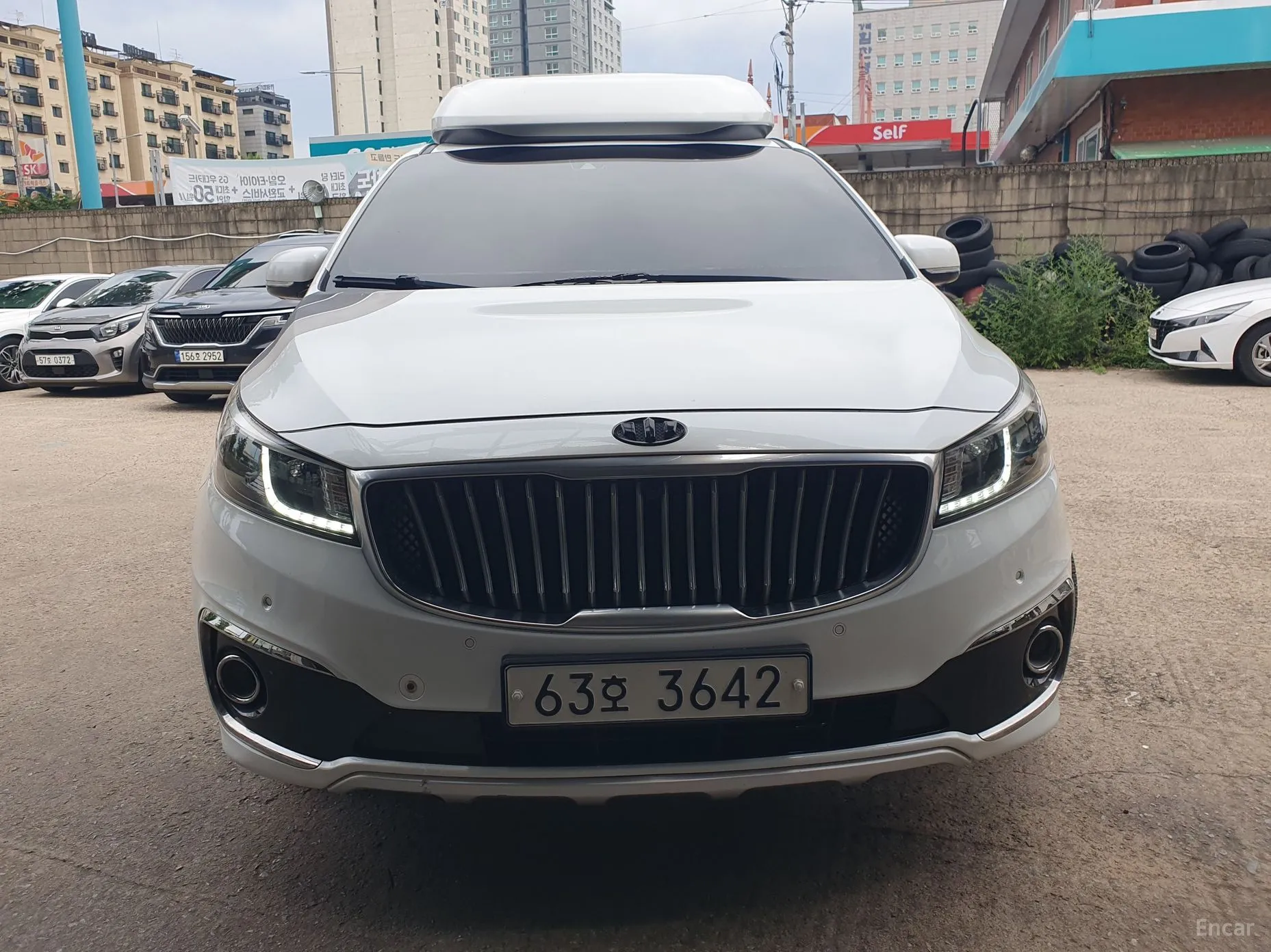 Kia Carnival превью 2