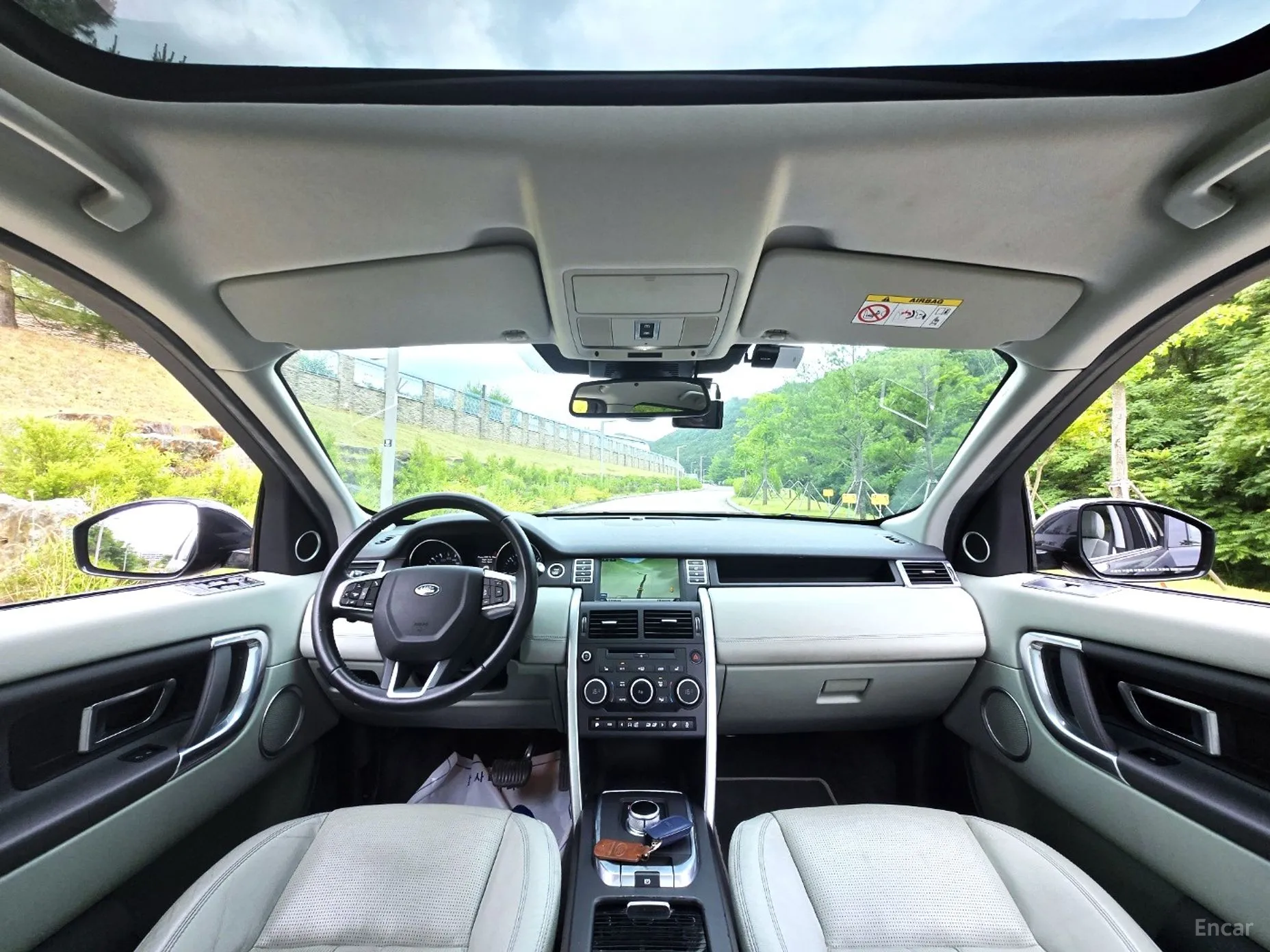 Land Rover Discovery Sports превью 4