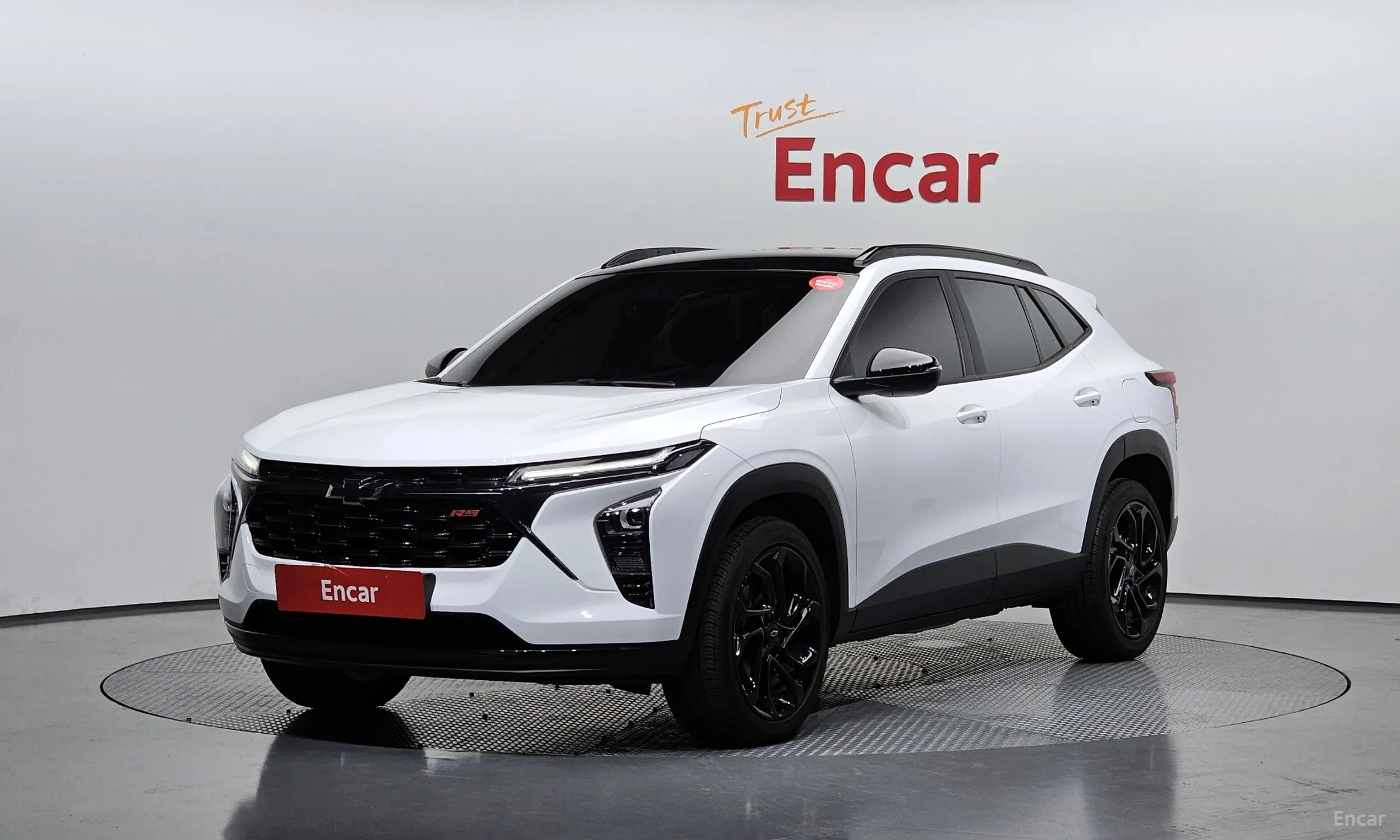 Trax Crossover
