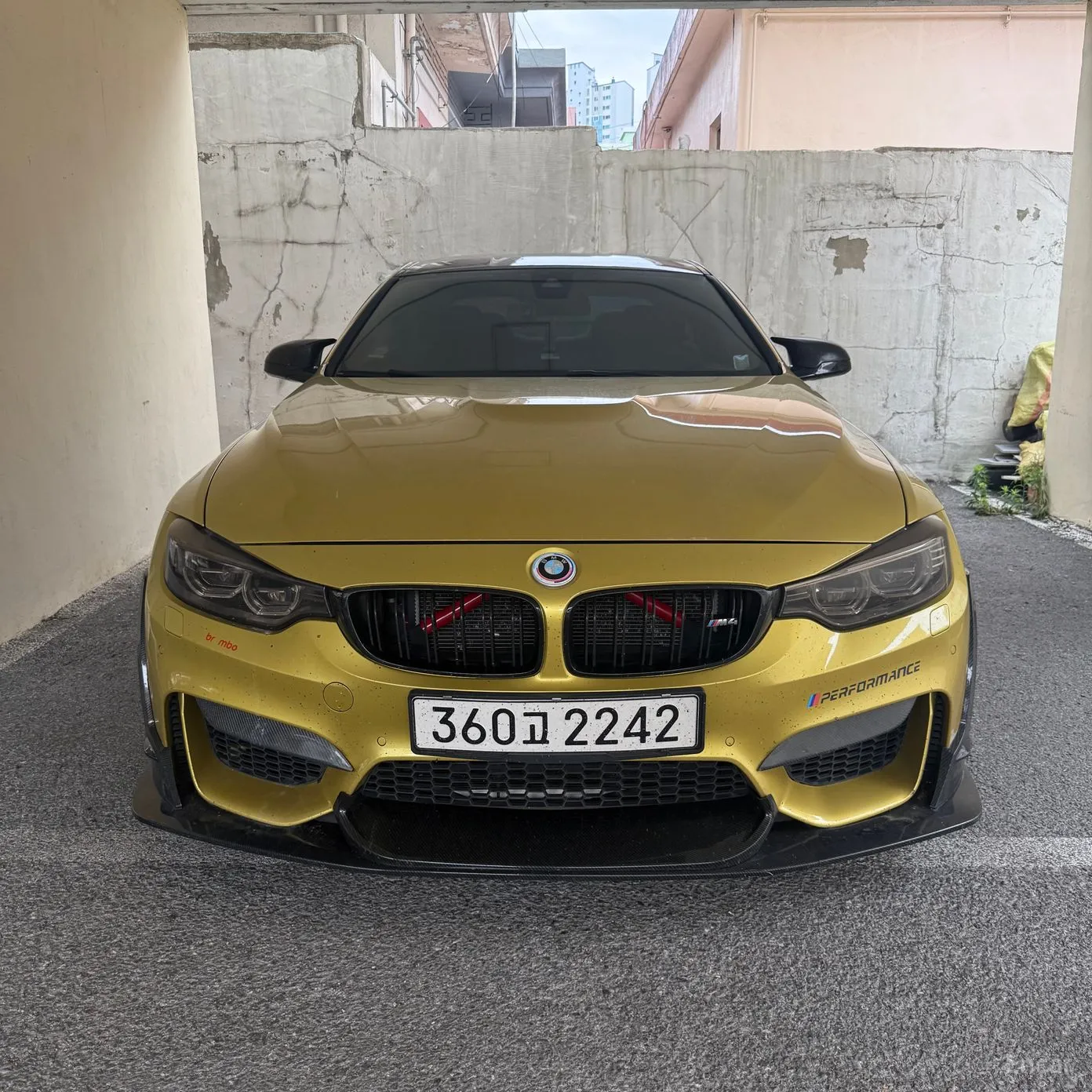 BMW M4 (F82)