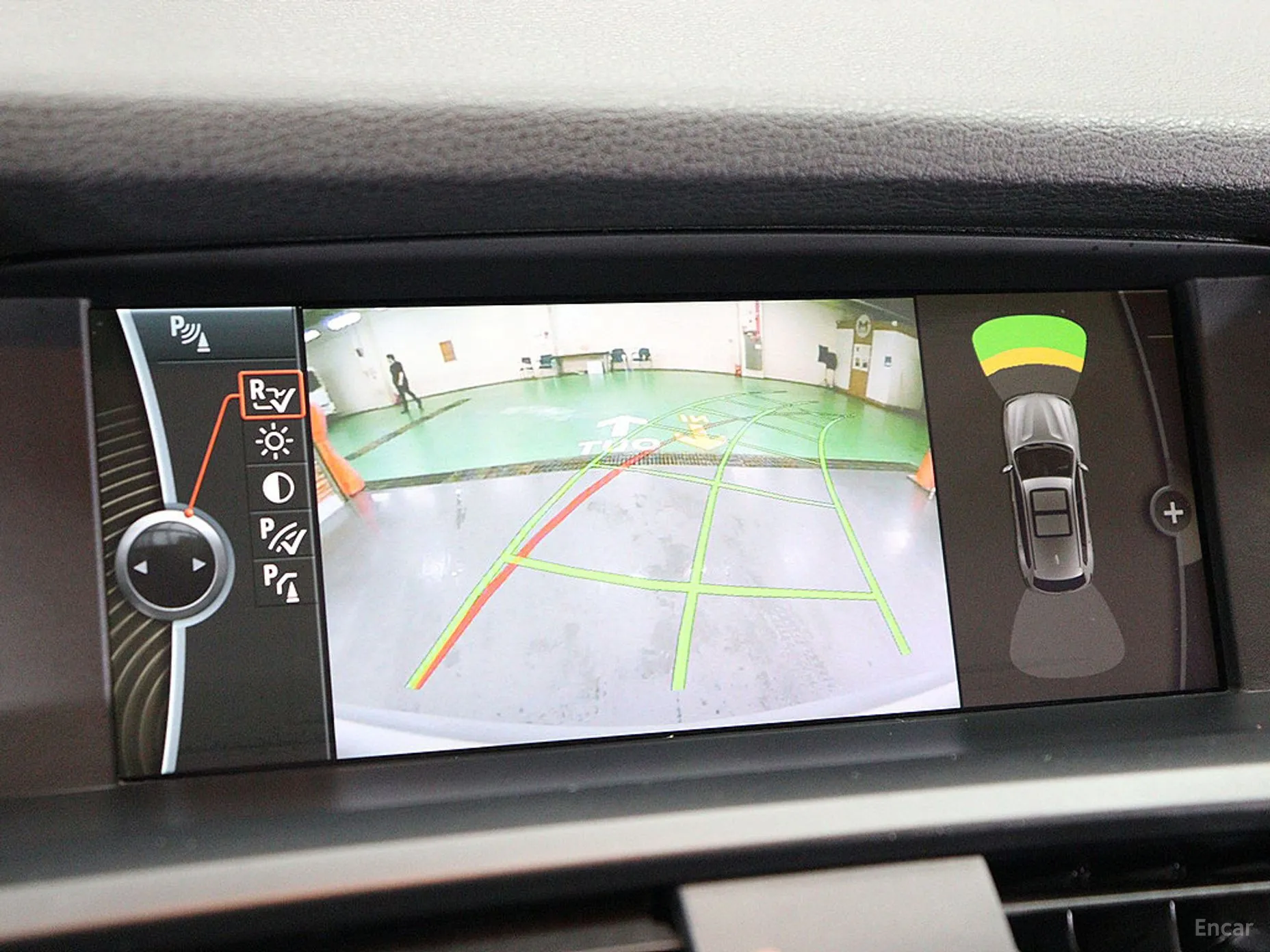 BMW X3 (F25) превью 4