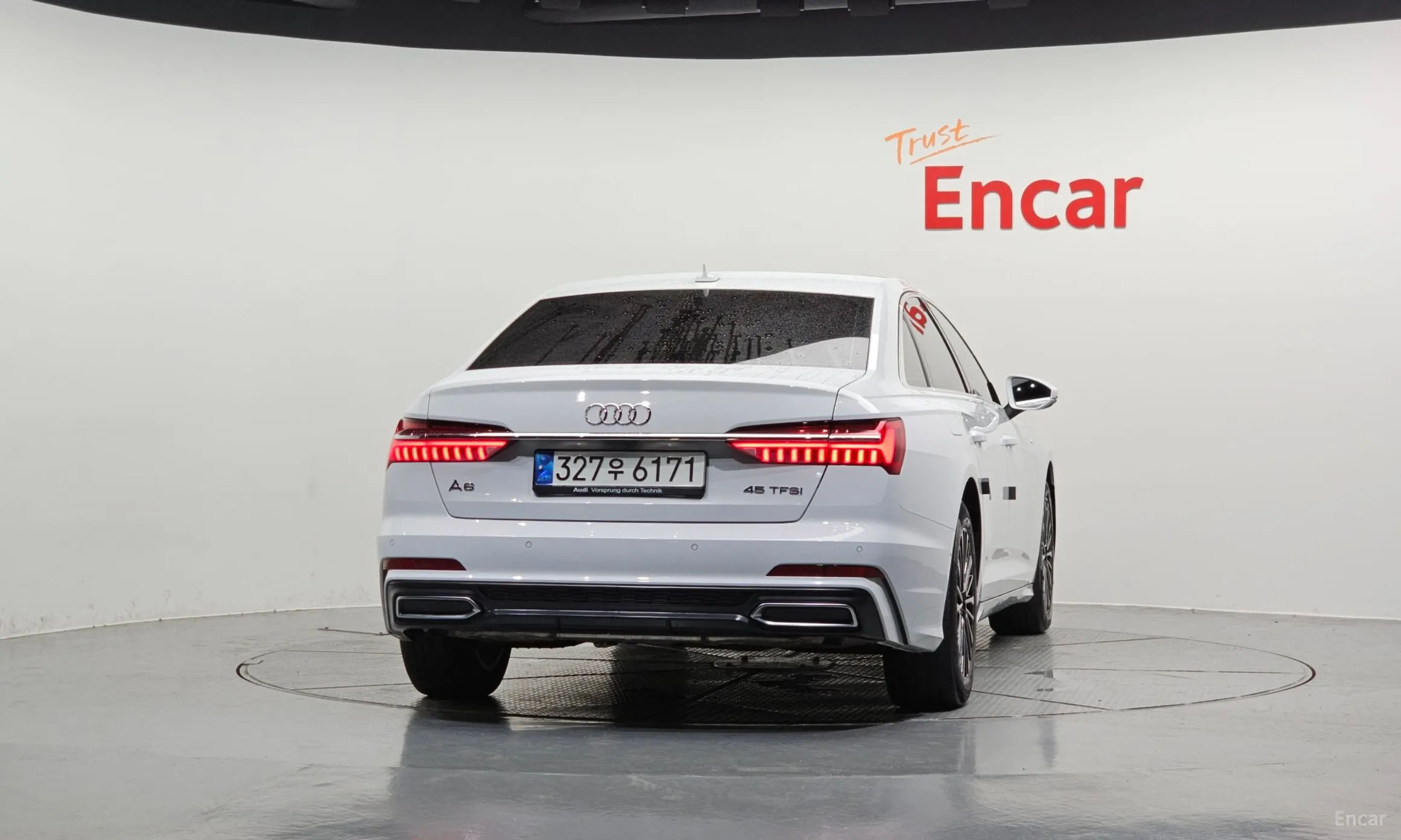 Audi A6 (C8) превью 3