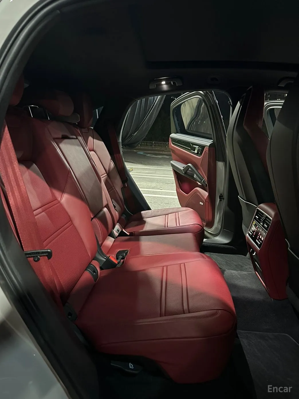 Porsche Cayenne (PO536) превью 4