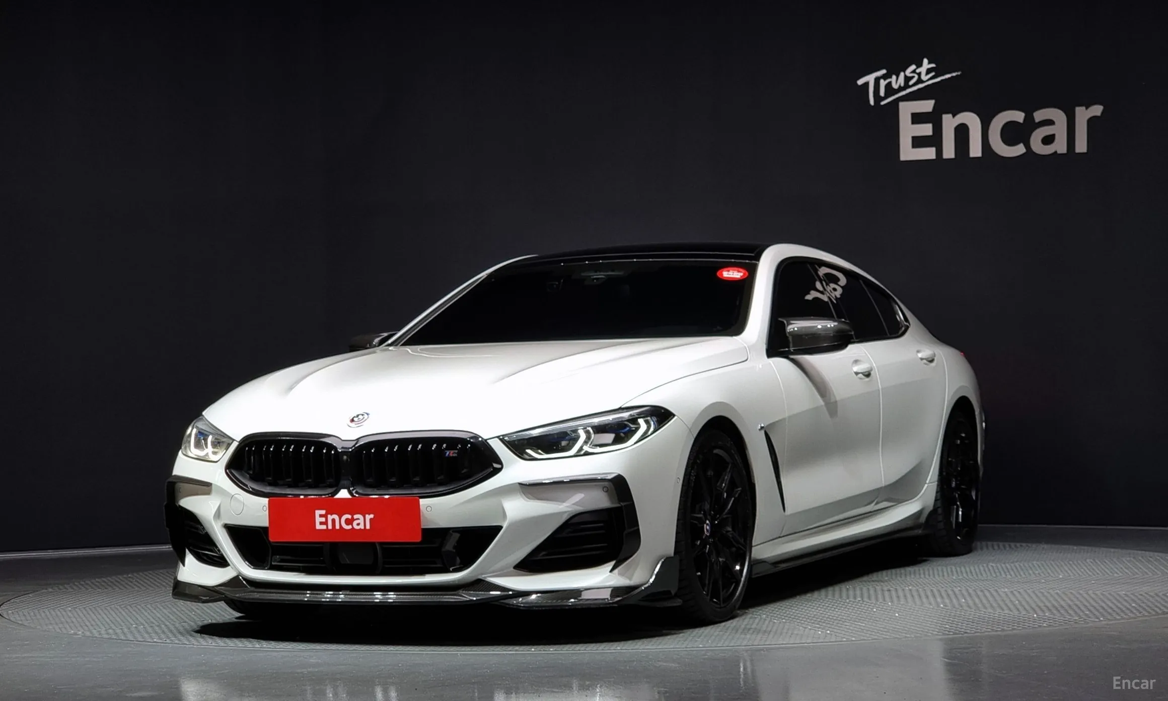 BMW 8-series (G15)