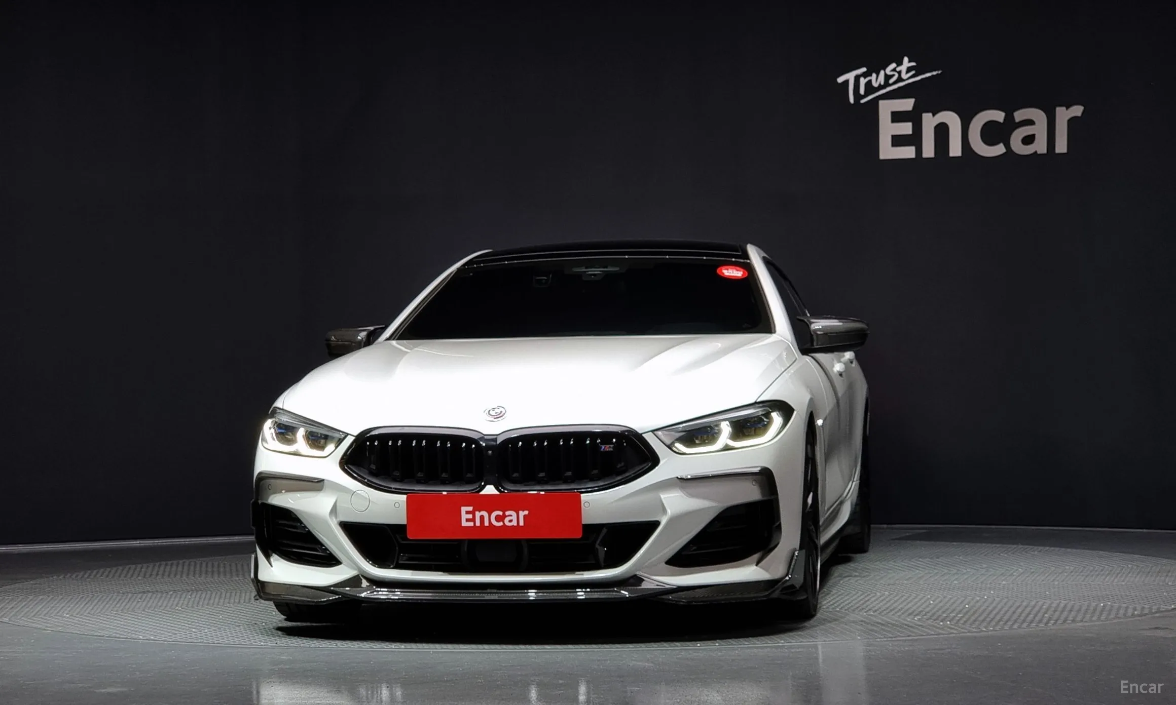 BMW 8-series (G15)