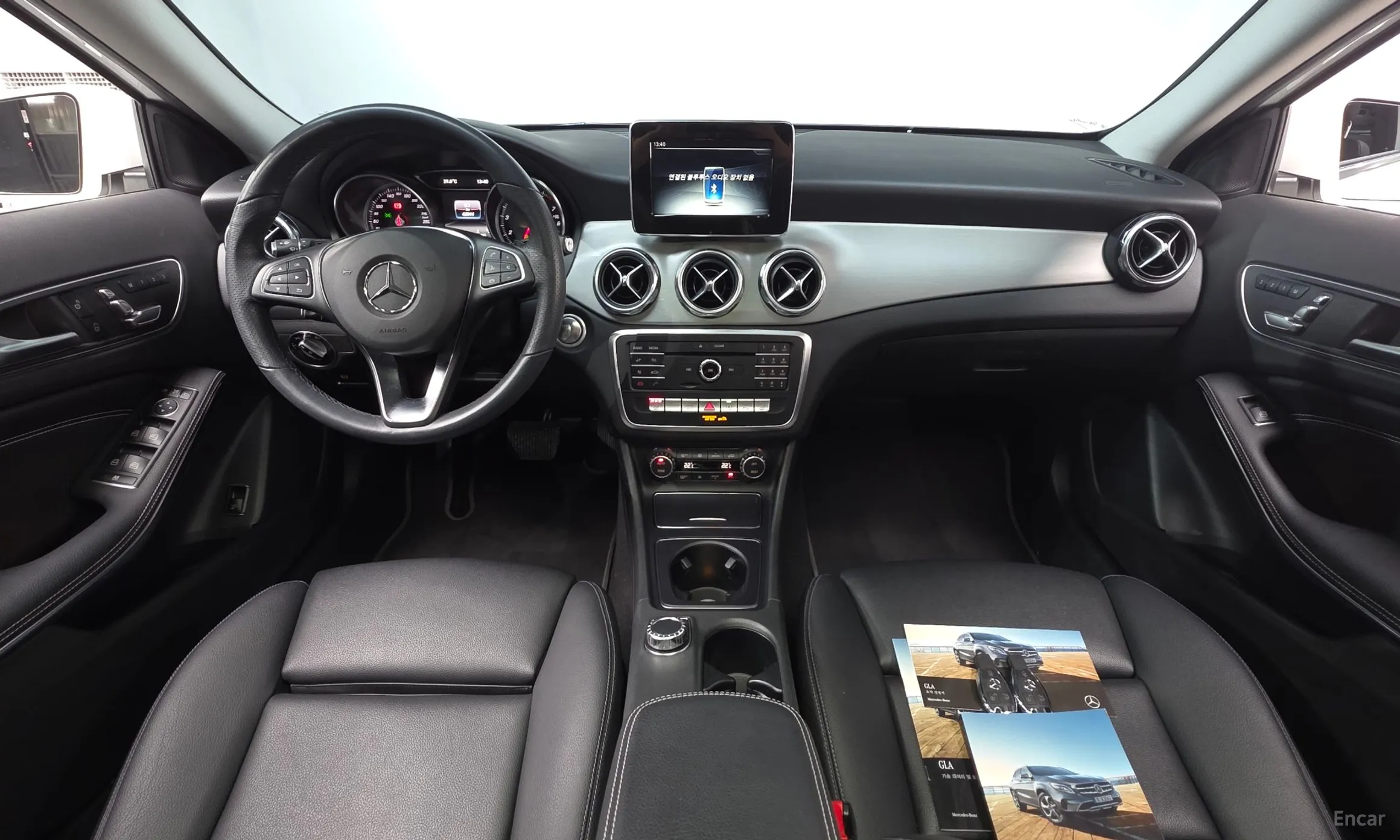 Mercedes Benz GLA-Class X156 превью 4