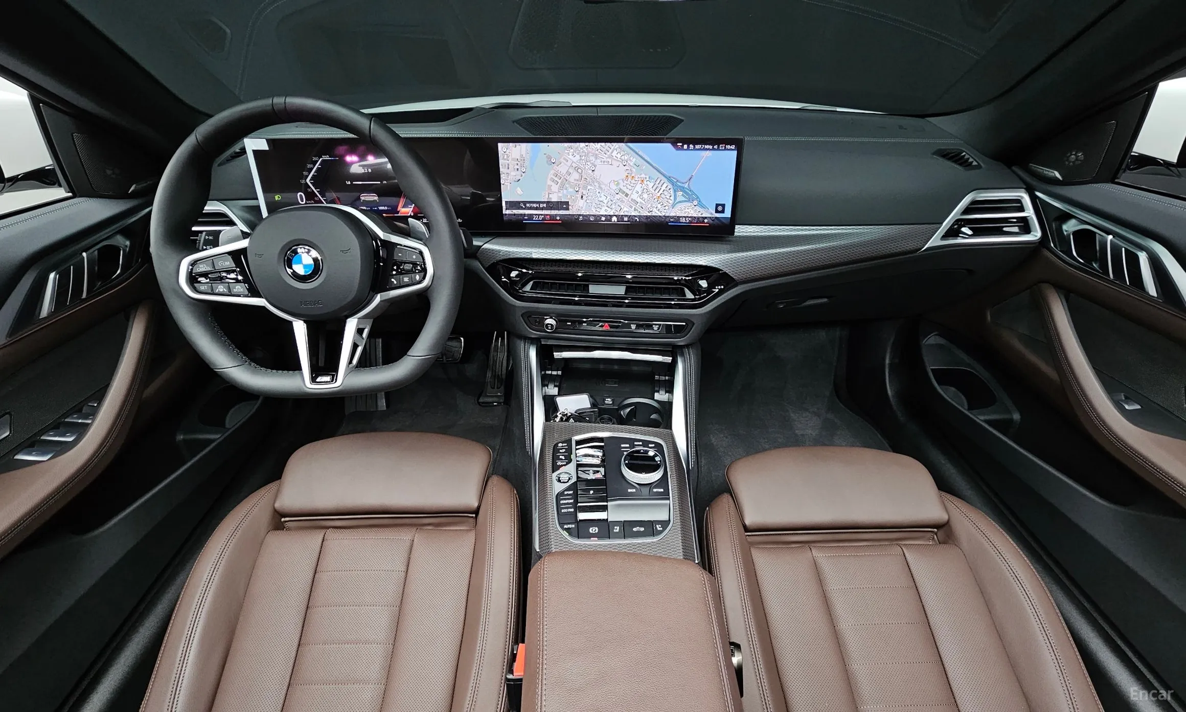BMW Series 4 (G22) превью 4