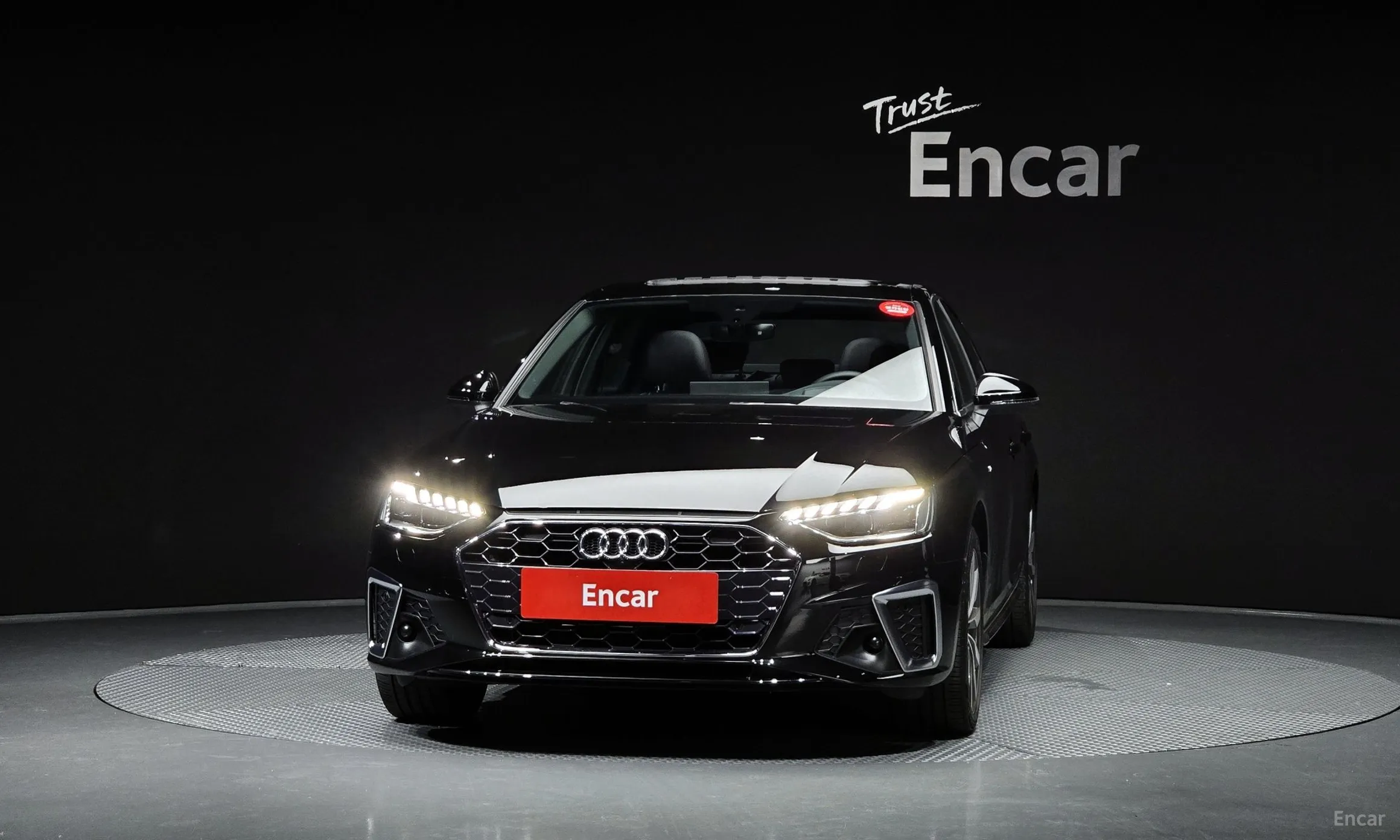 Audi A4 (B9)