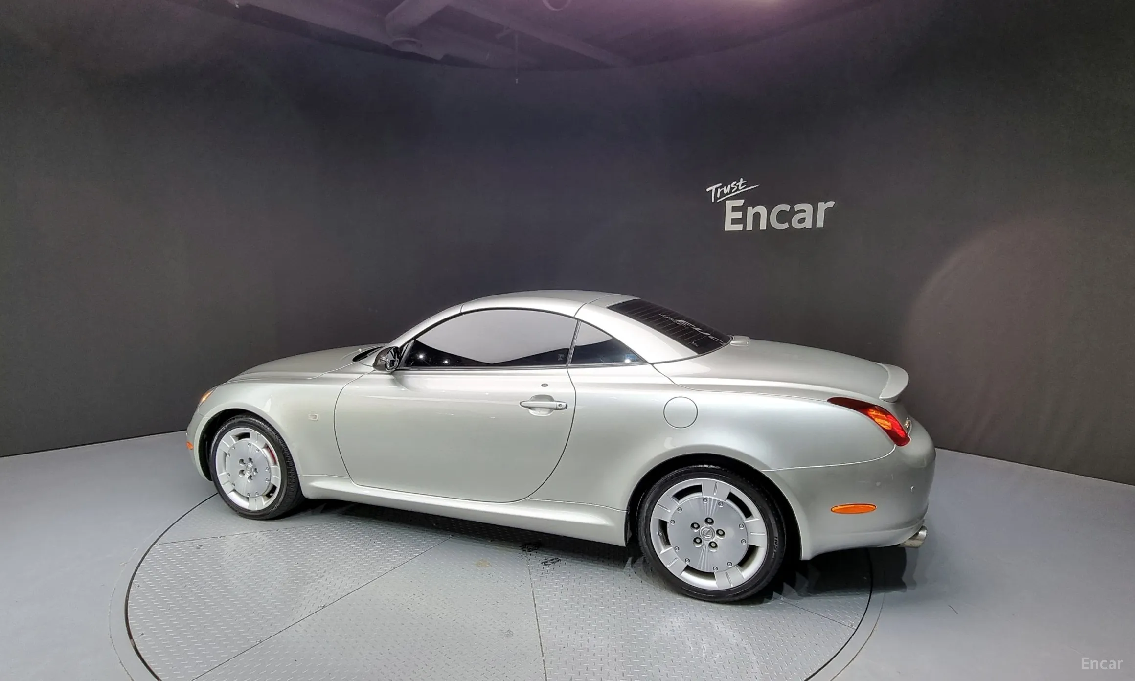 Lexus SC430 превью 20