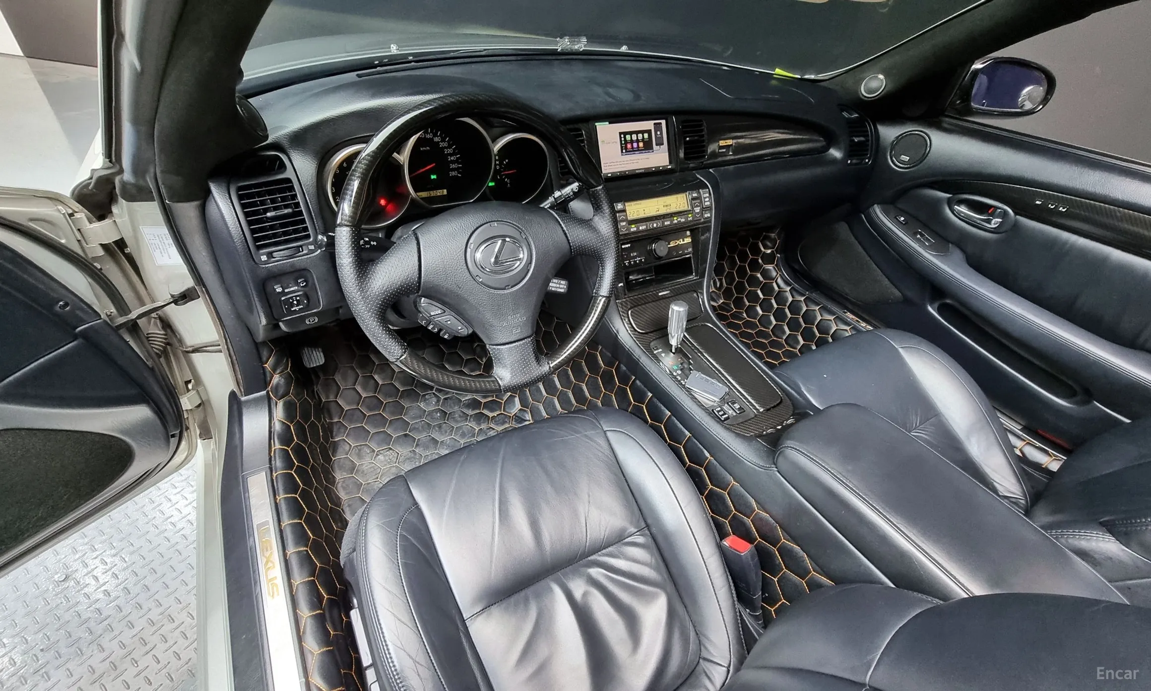 Lexus SC430 превью 7