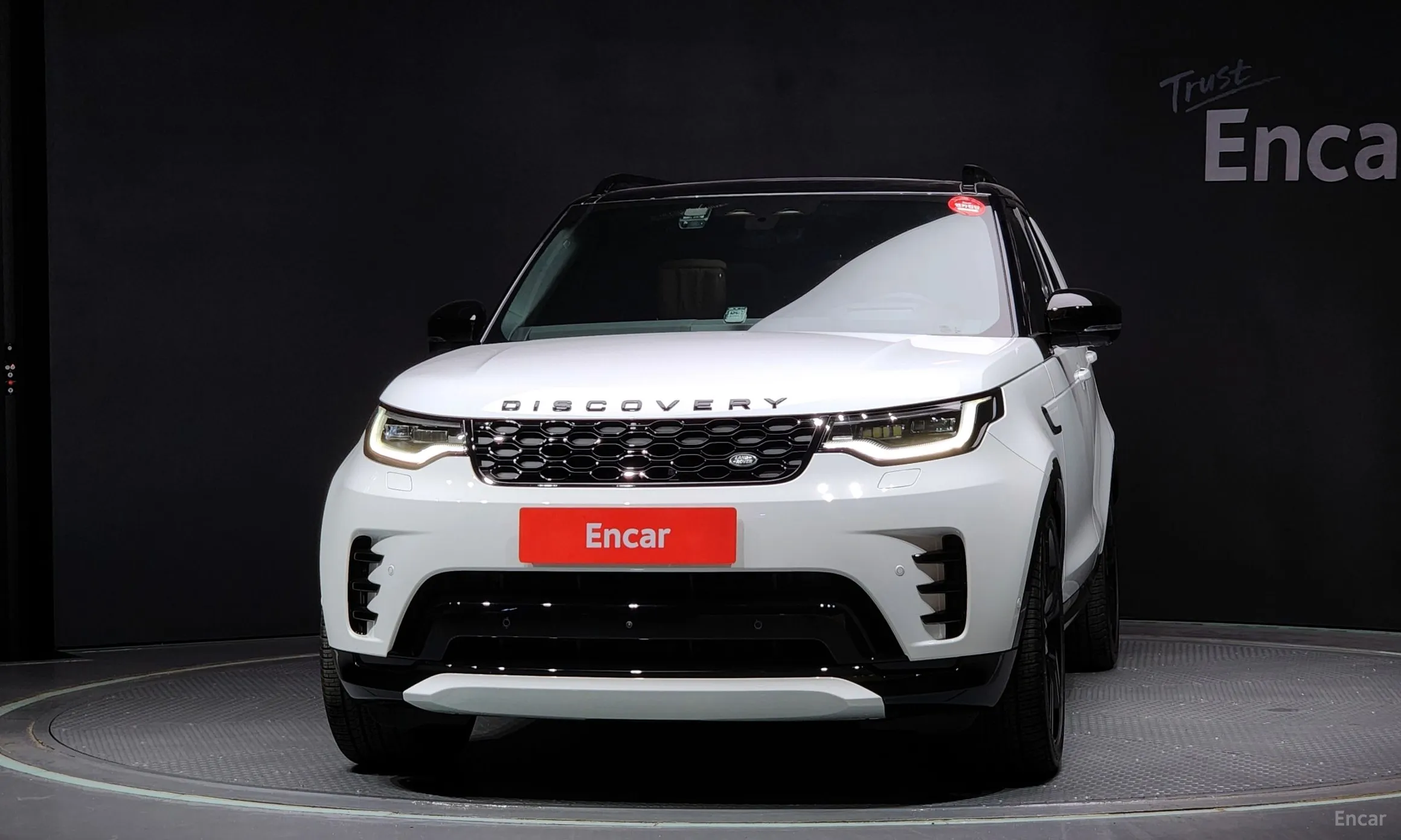 Land Rover Discovery 5 превью 2
