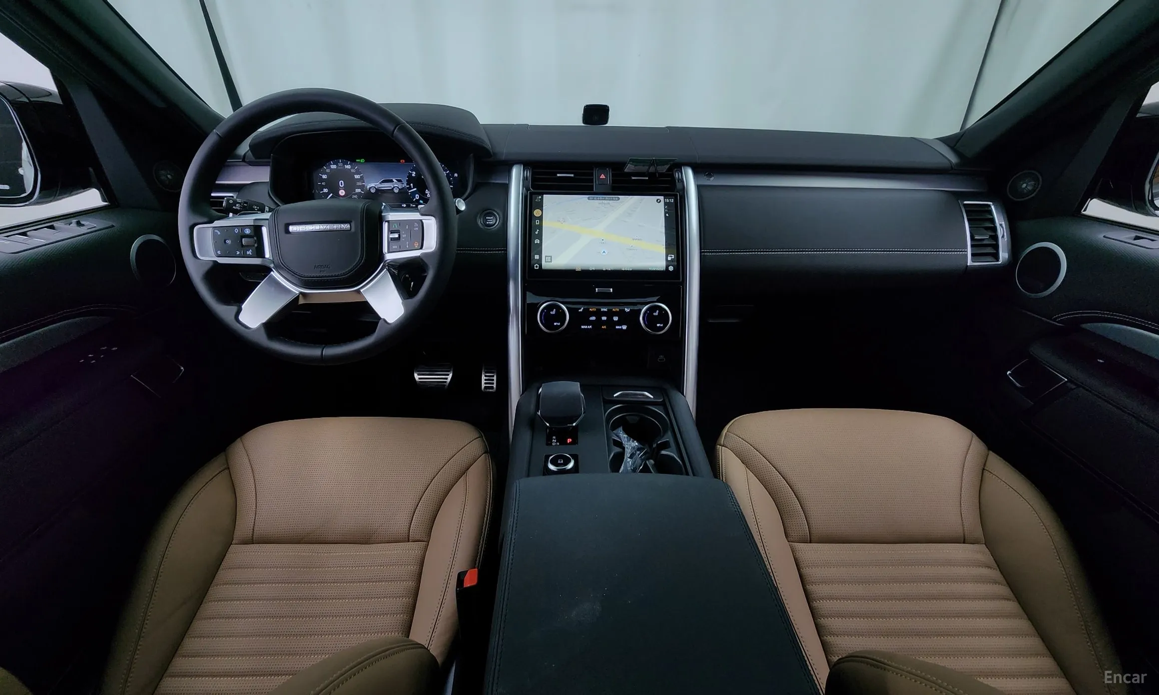 Land Rover Discovery 5 превью 4