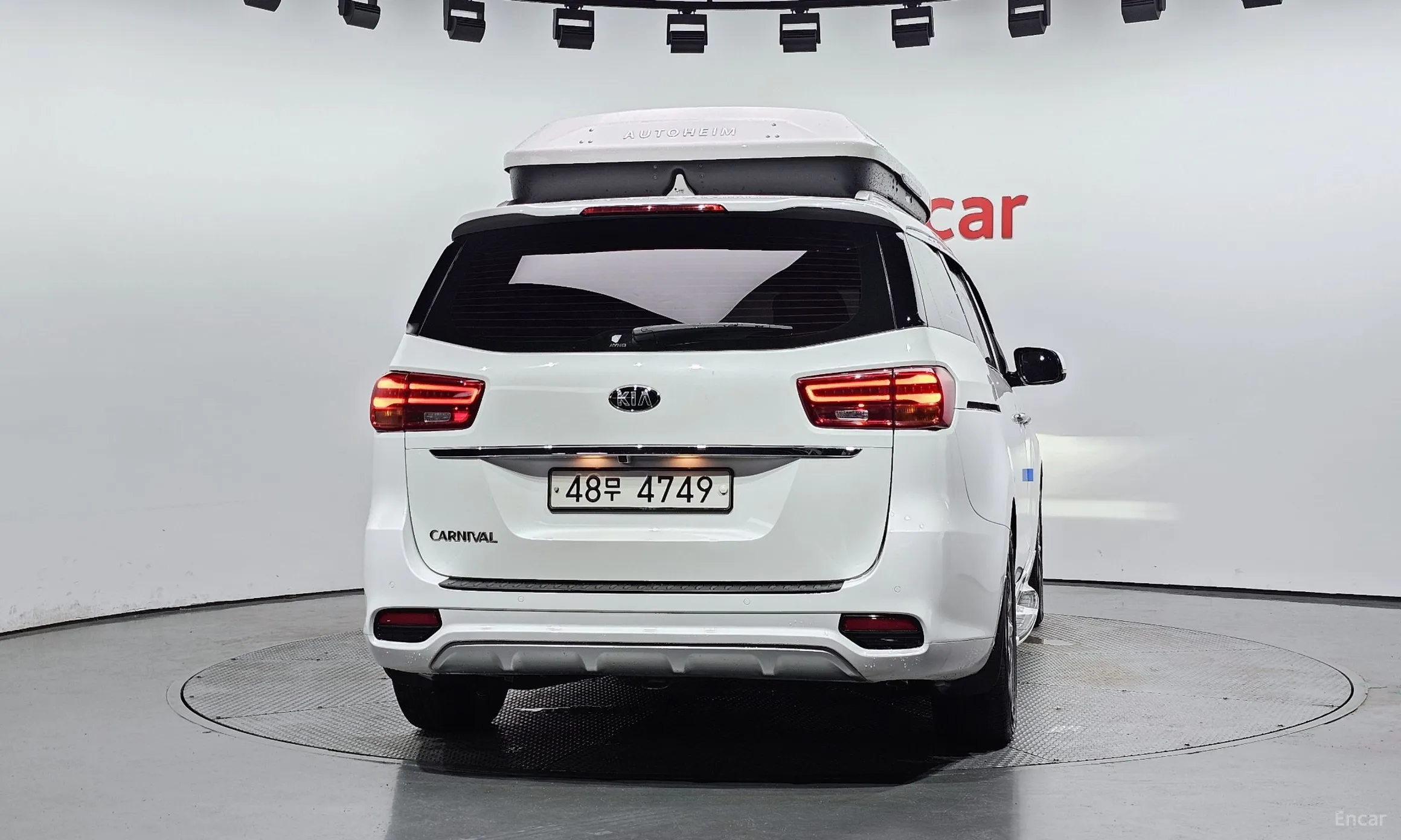 Kia Carnival превью 3