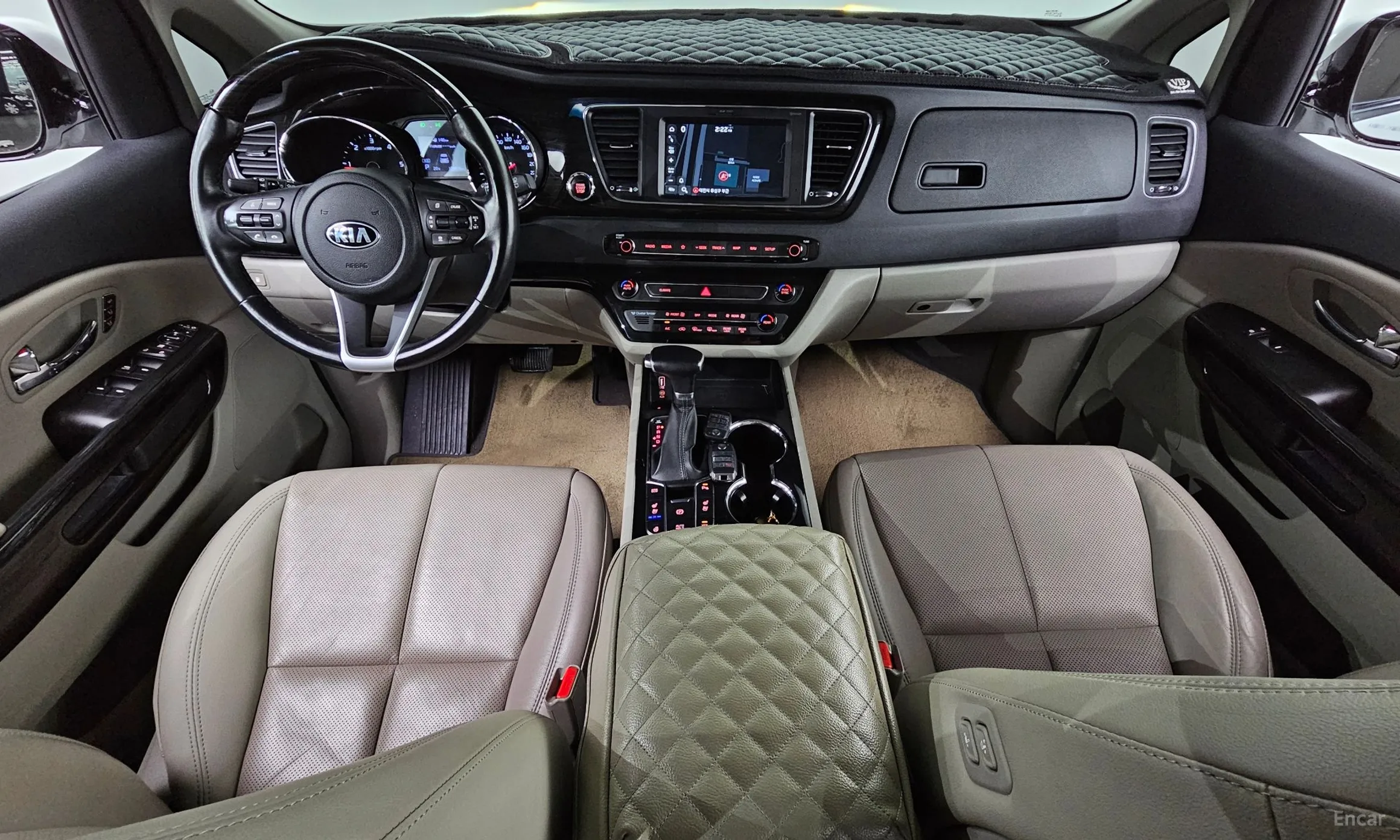 Kia Carnival превью 4