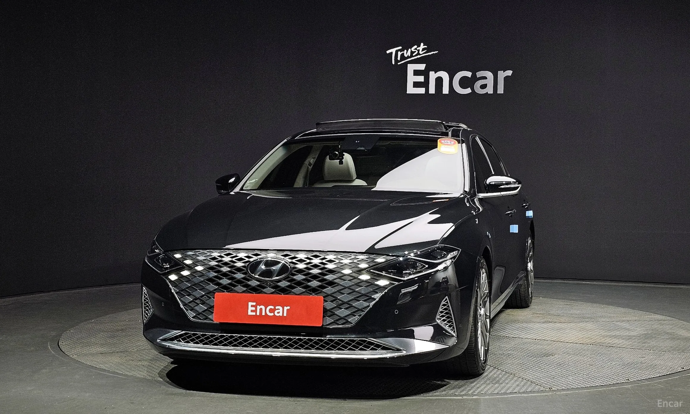 Hyundai Grandeur IG превью 2