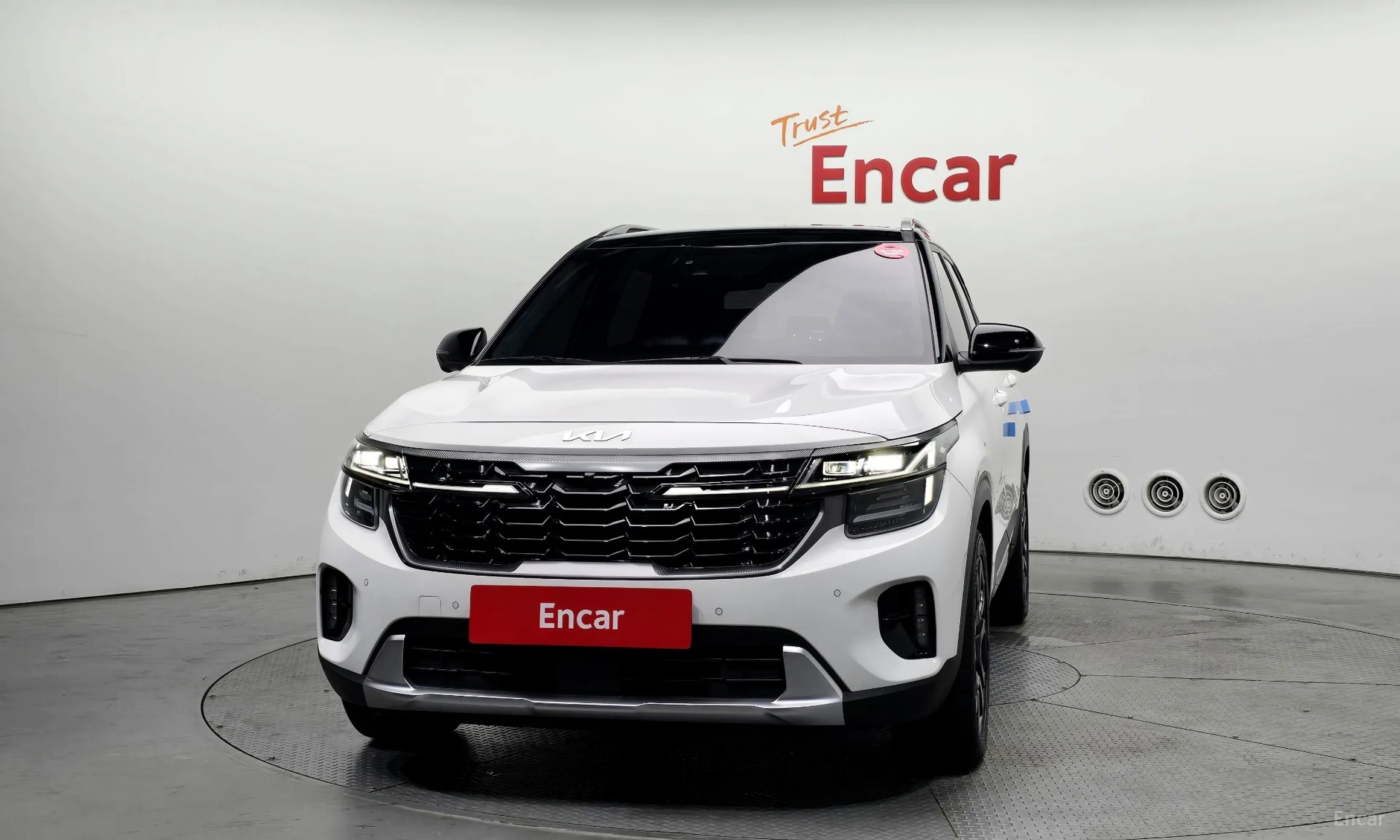 Kia Seltos превью 2