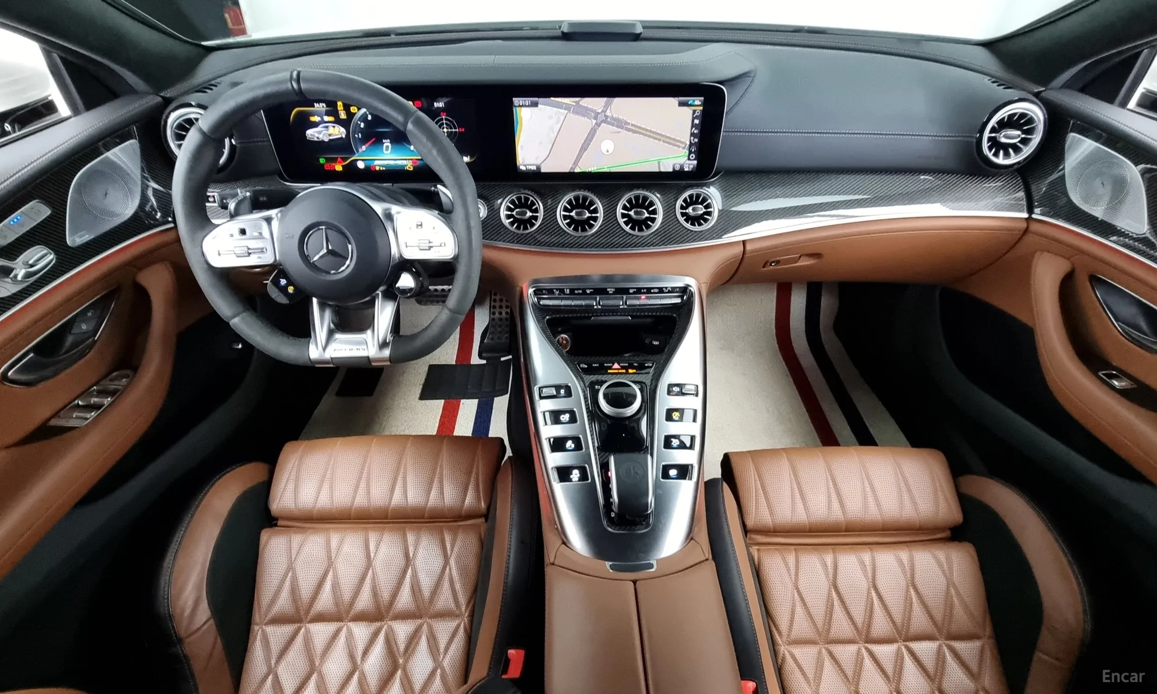 Mercedes Benz AMG GT превью 4